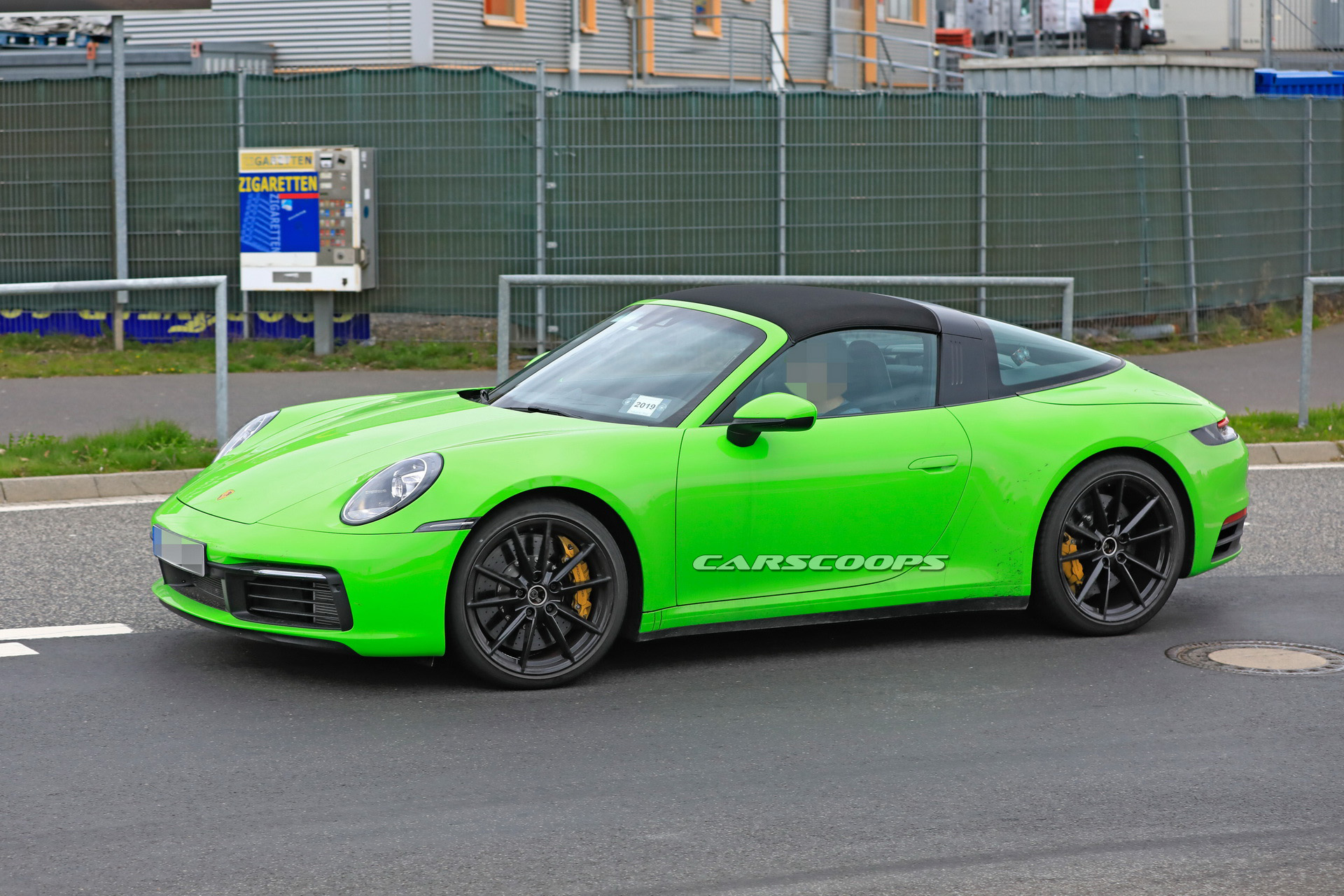 2020 porsche 911 targa spy shots 31 2020 Porsche 911 Targa With Removable Top Photographed Undisguised In Red Too