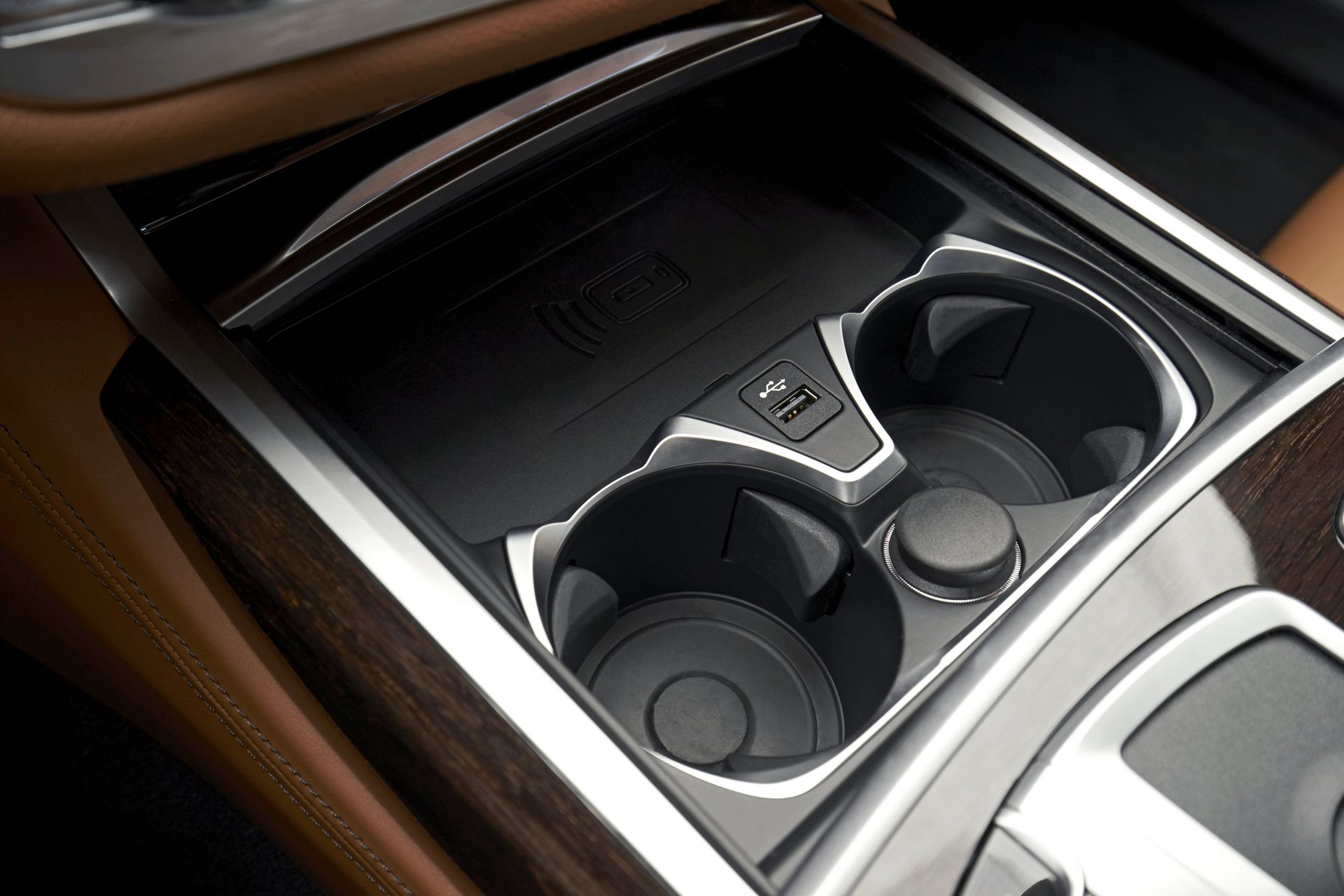 BMW-7-Series-111 BMW Throws 171 Images Of The 7-Series Hoping We’ll Get Used To Its New Face