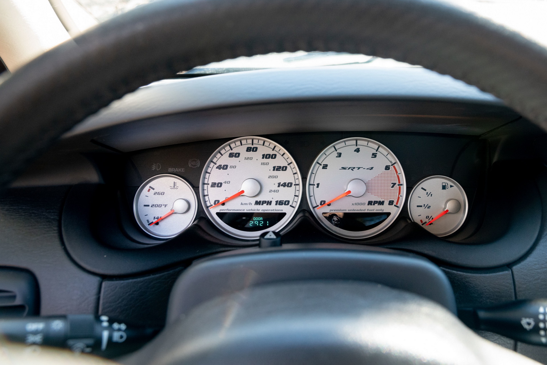 2005 dodge neon srt4 bat auction 33 2005 Dodge Neon SRT-4 Has Just 2,900 Miles, Rare Orange Blast Paint