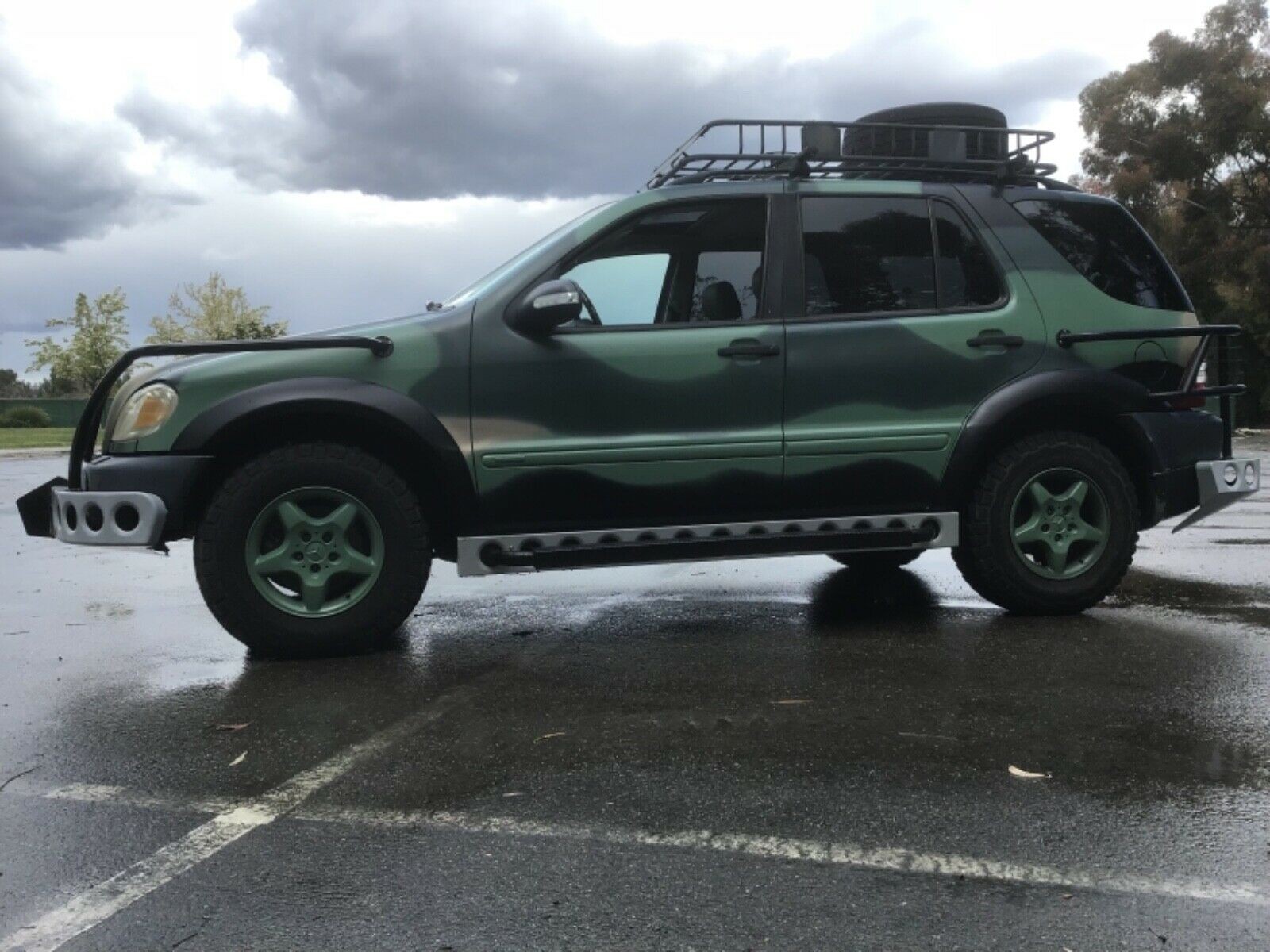 Mercedes ML Jurassic Park-10 Mercedes ML Jurassic Park Movie Prop Is Here To Save Us From Extinction