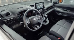 toyota proace city verso 2020 review