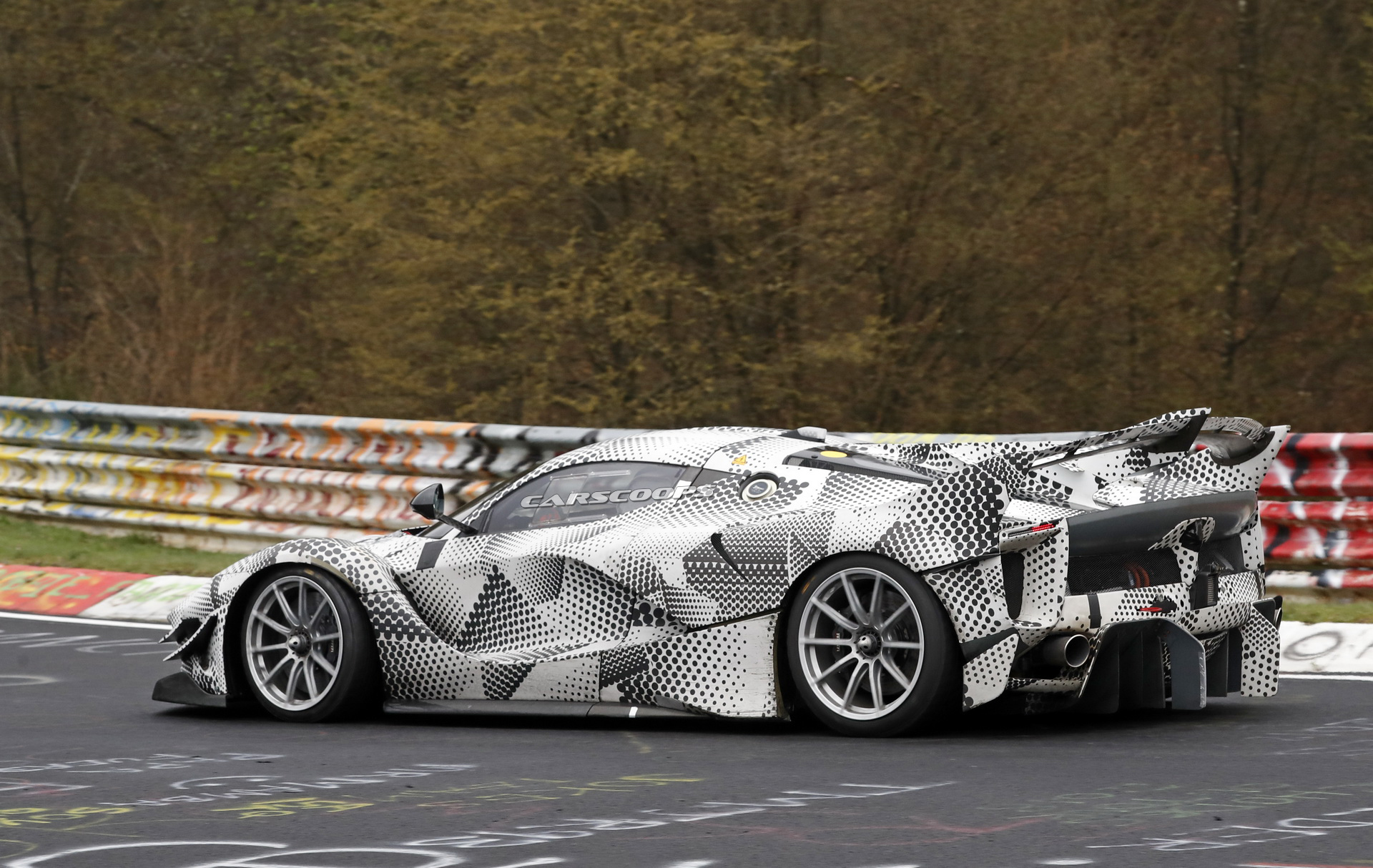 Ferrari-FXX-K-Evo-based-racecar-08 Mysterious Ferrari FXX K Evo Test Car Spied At The Nurburgring