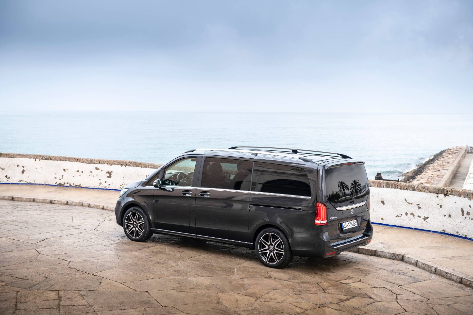 2019 Mercedes-Benz V-Class facelift 52 2019 V-Class: The Mercedes Of Minivans Reveals Updates In Mega Gallery