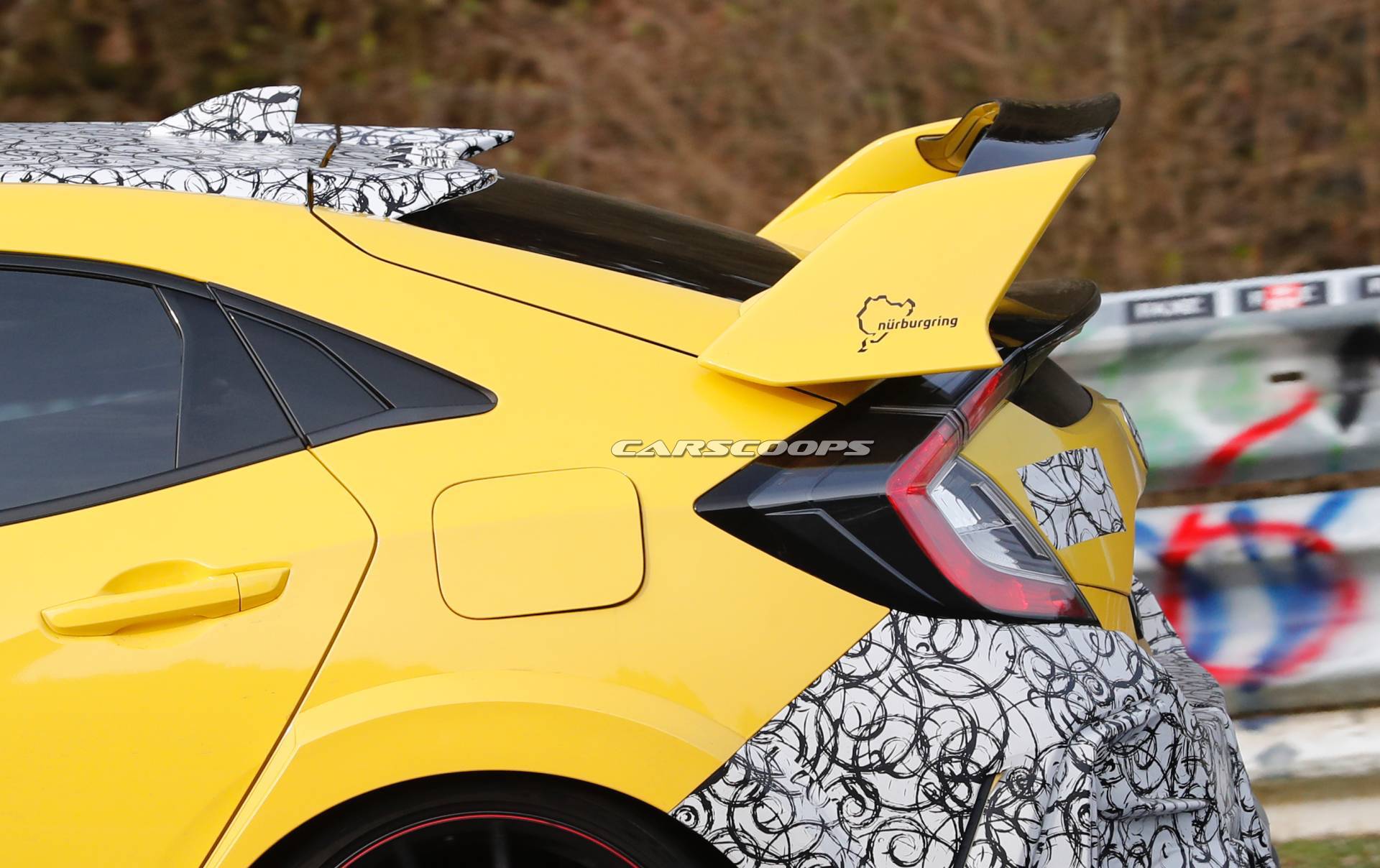 2019 Honda Civic Type R facelift spy shots 45 Honda Civic Type R Prototype Could Be Facelifted Model, Lightweight Special, Or Both