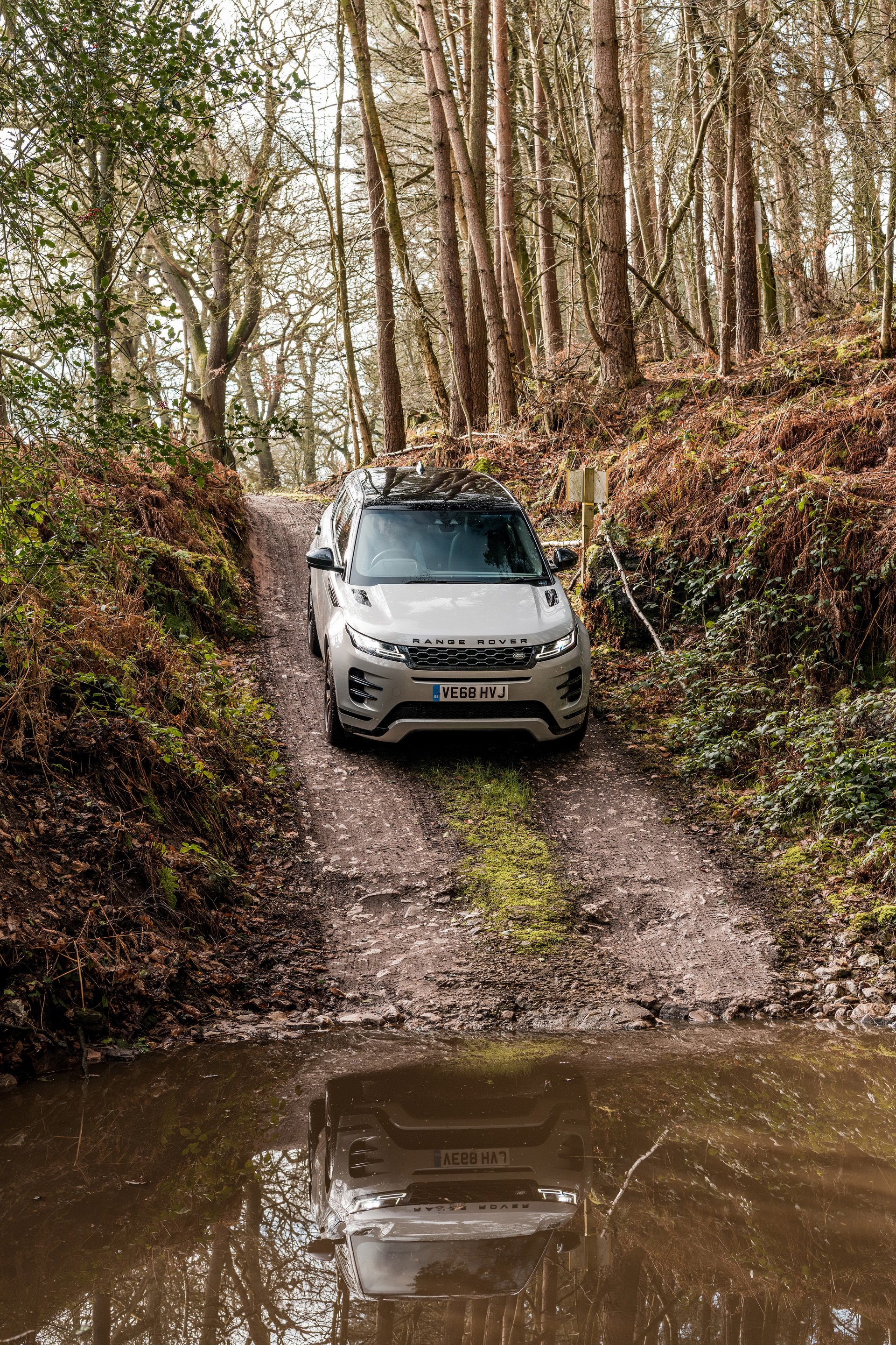 Range-Rover-Evoque-34 Range Rover Evoque Is The First Premium Compact SUV To Pass 2020 RDE2 Emission Rules