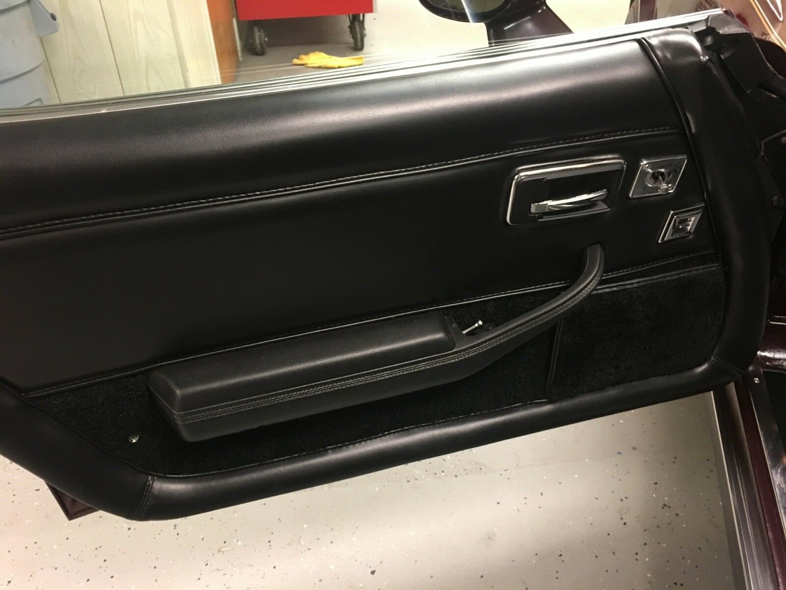 C3-Corvette-12 1980 Chevrolet Corvette L-82 Barn Find With 1,477 Miles Is A True Time Capsule