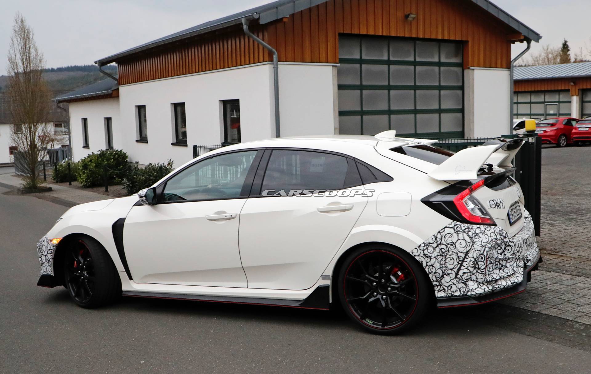 2019 Honda Civic Type R facelift spy shots 33 Honda Civic Type R Prototype Could Be Facelifted Model, Lightweight Special, Or Both