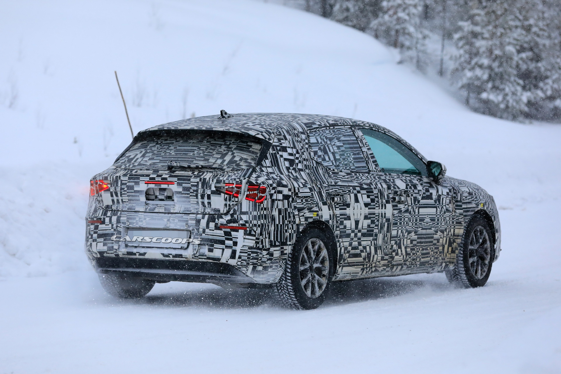 2020-Seat-Leon-Scoop-41 2020 Seat Leon: Everything We Know So Far On VW Golf’s Sportier Cousin