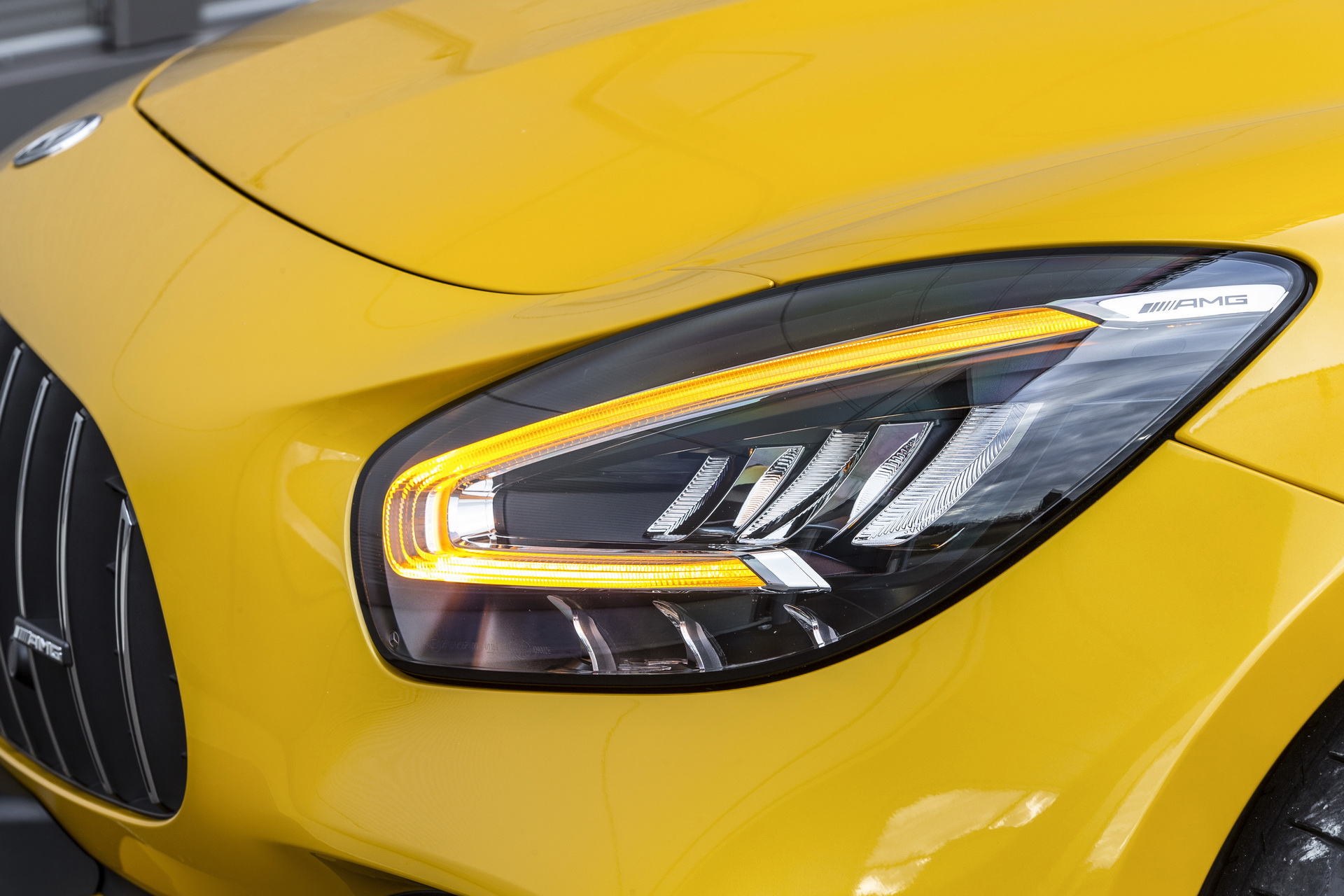 Mercedes-AMG-GTS-43 Mercedes-AMG GT R Pro Gets $200k Sticker Price, Sales Begin In Late 2019