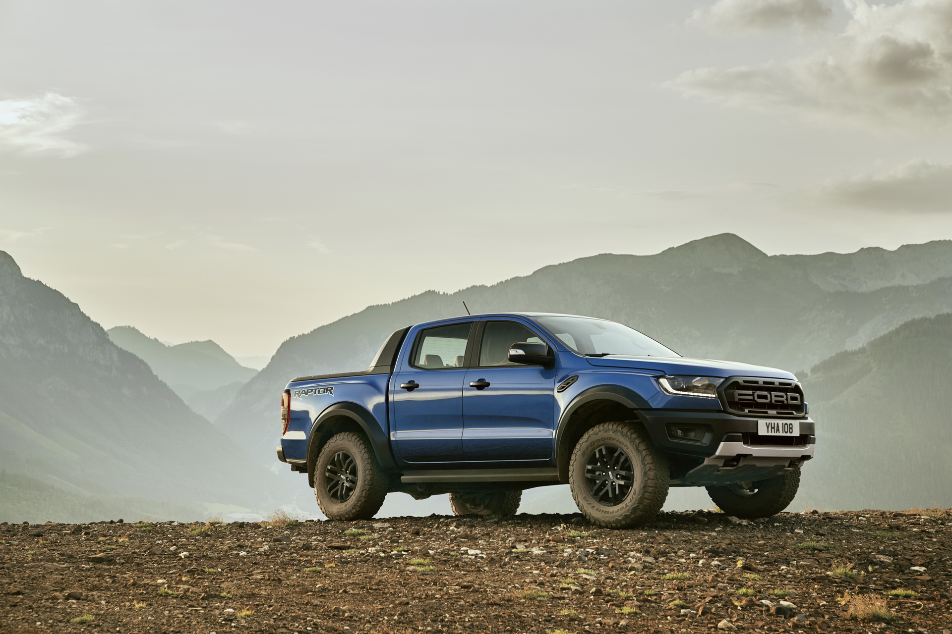 Ford-Ranger-Raptor-17 Ford’s Getting Ready To Invade Europe With New Ranger Raptor