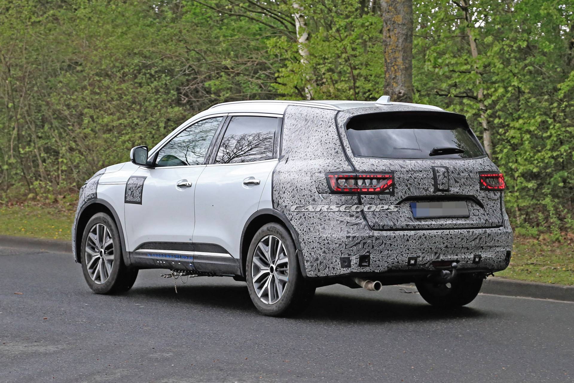 2020 Renault Koleos facelift spy shots 16 We Spy Europe’s 2020 Renault Koleos As China Model Quietly Debuts In Shanghai