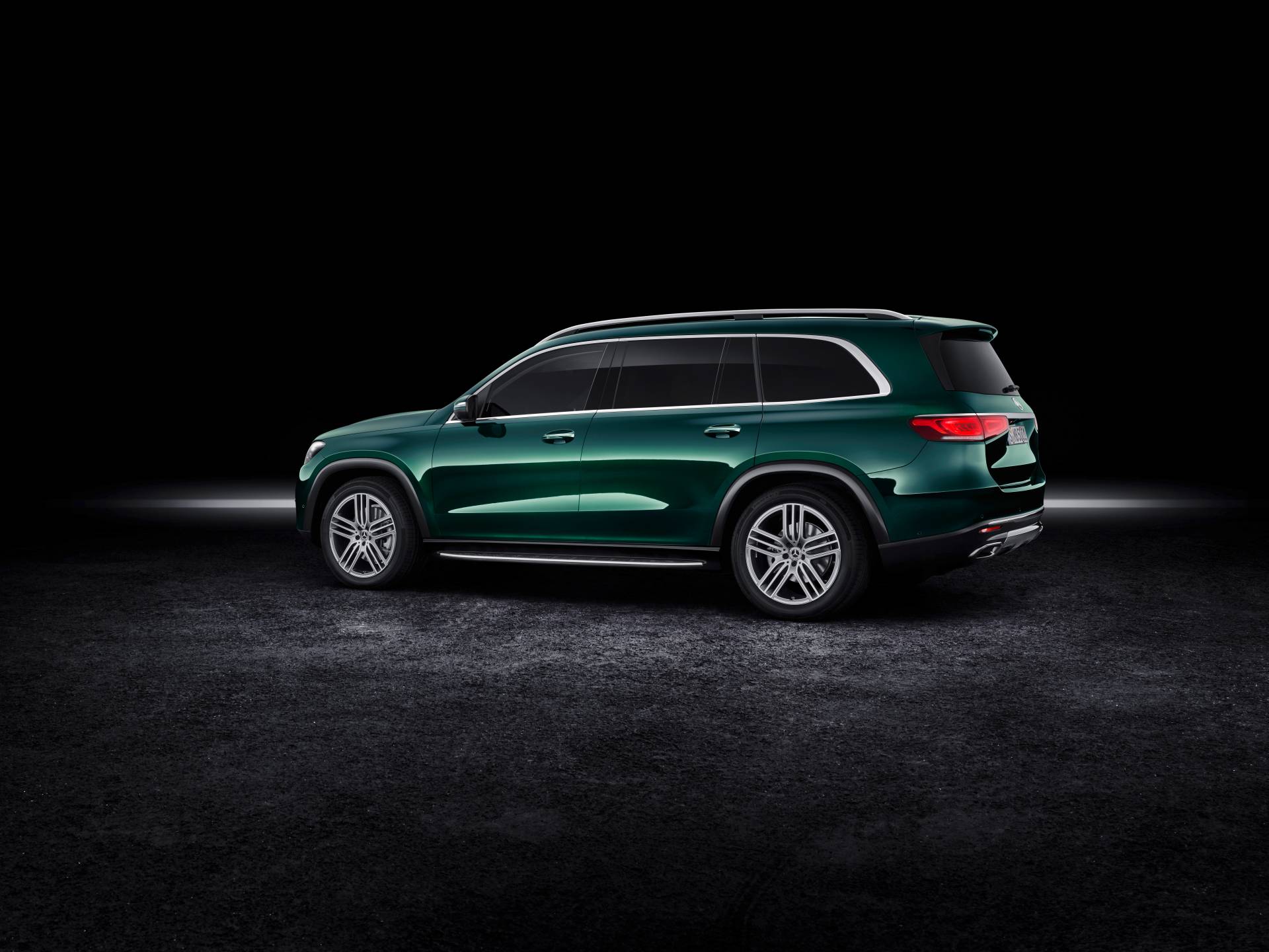 2020 Mercedes-Benz GLS 84 2020 Mercedes-Benz GLS Officially Out As “The S-Class Of SUVs”