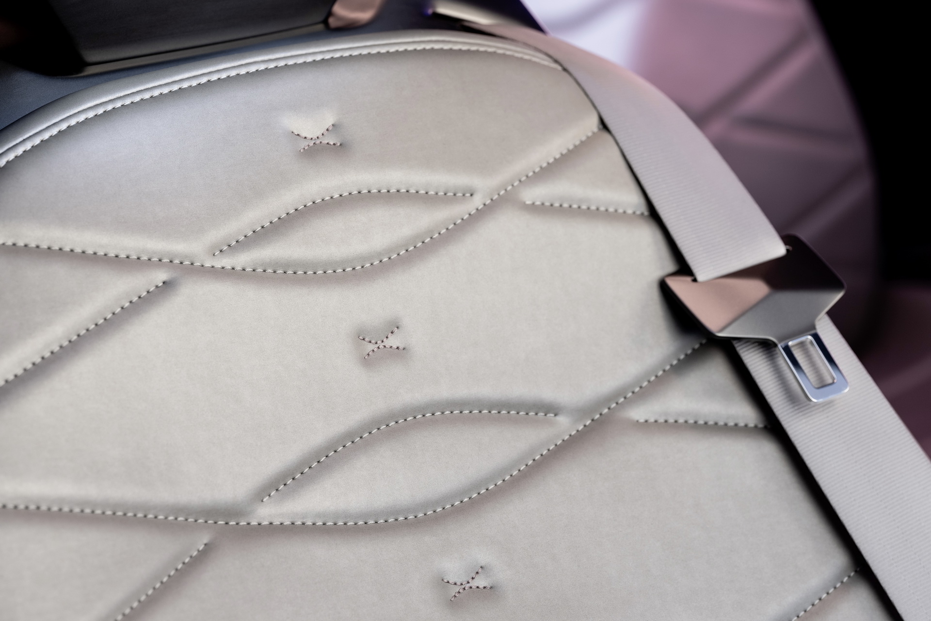 VW-ID-Roomzz-27 VW’s Electric ID. Roomzz Concept Revealed With 280 Miles Of Range, Three Rows Of Seats