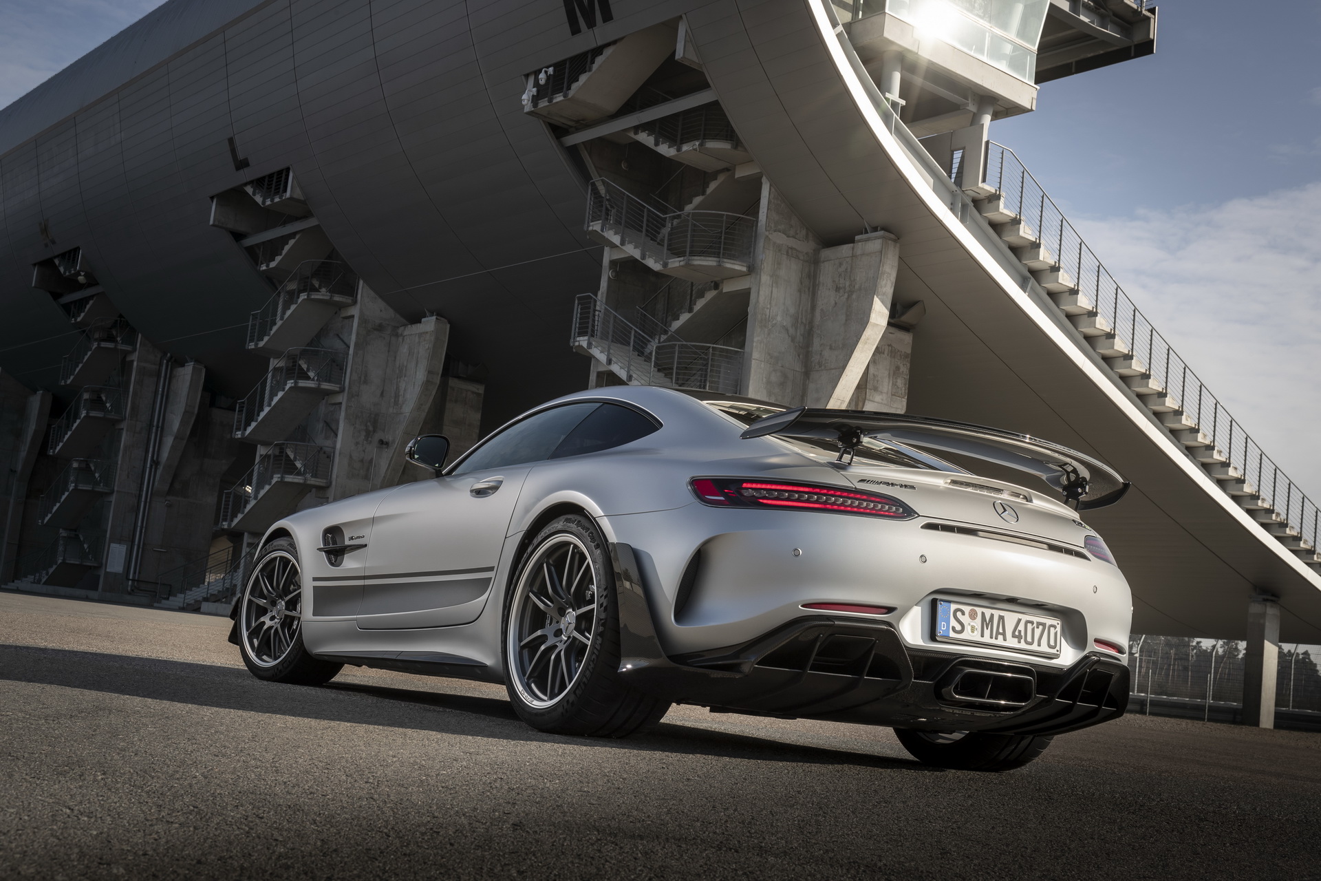 Mercedes-AMG-GTR-Pro-02 Mercedes-AMG GT R Pro Gets $200k Sticker Price, Sales Begin In Late 2019