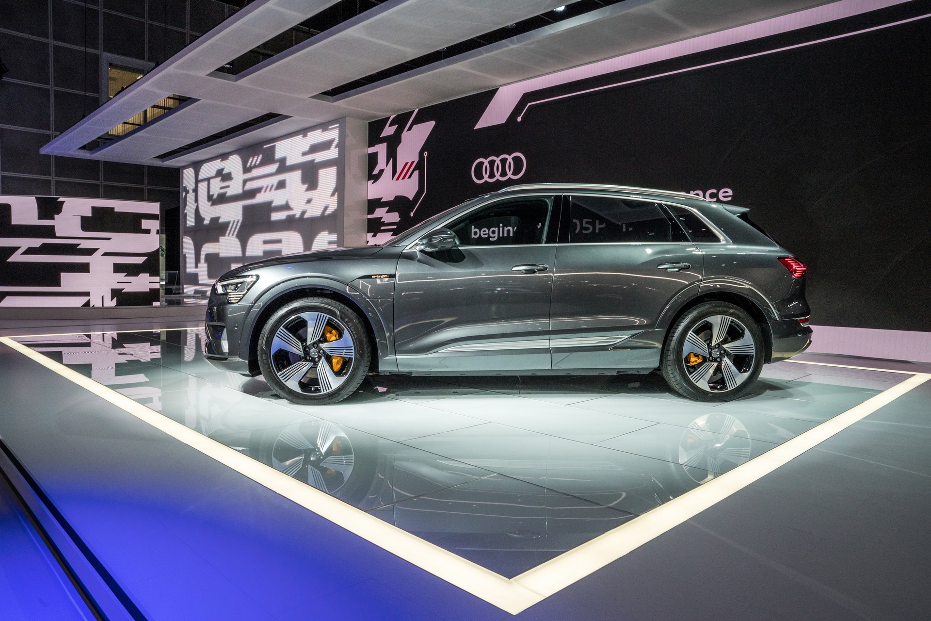 2019 Audi e-tron-5 2019 Audi E-Tron Only Has 204 Miles Of Range, 91 Miles Less Than Tesla Model X