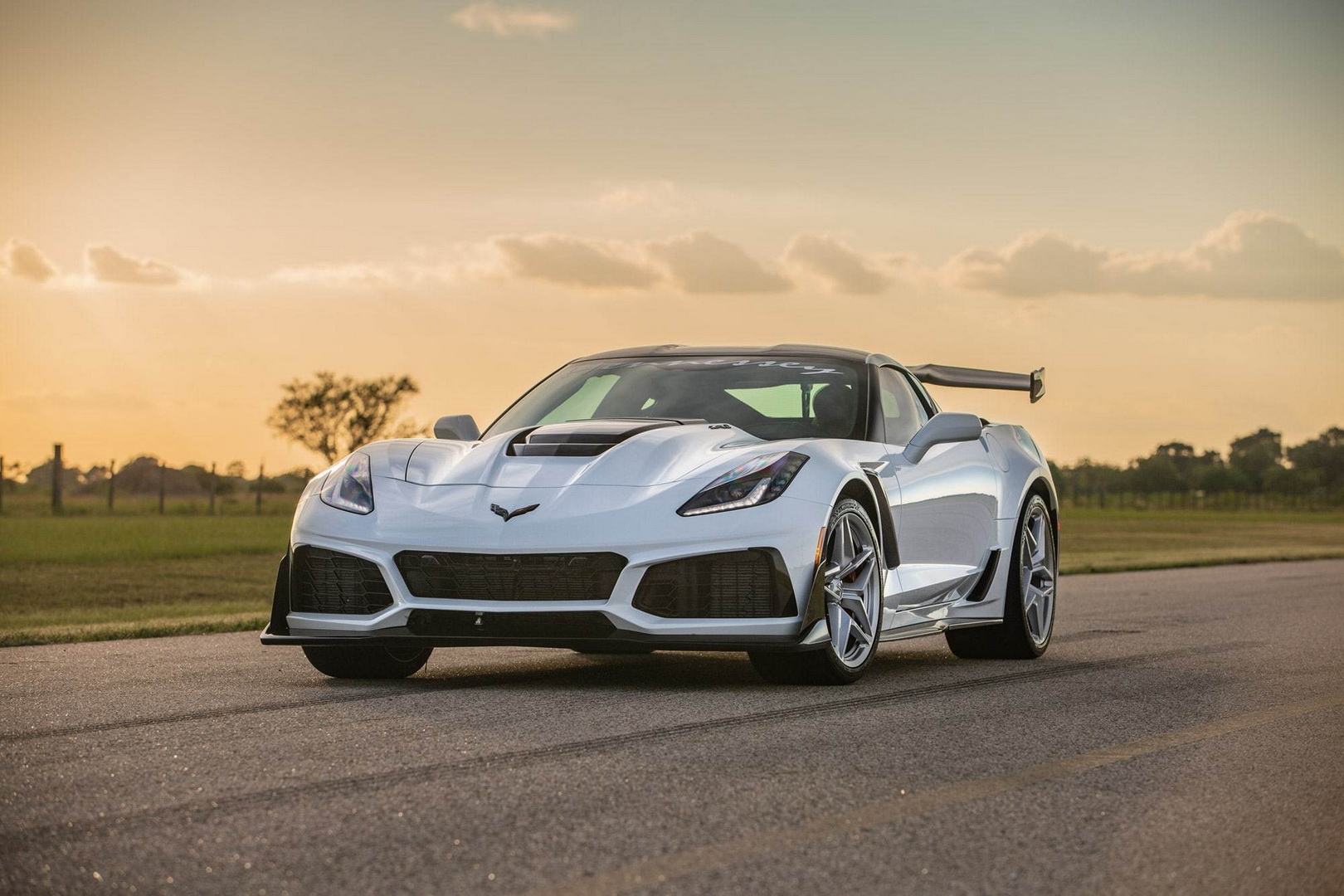 2019 corvette zr1 tuning hennessey 7 Hennessey’s 1200 HP Corvette ZR1 Is A Nuclear Powerplant On Wheels