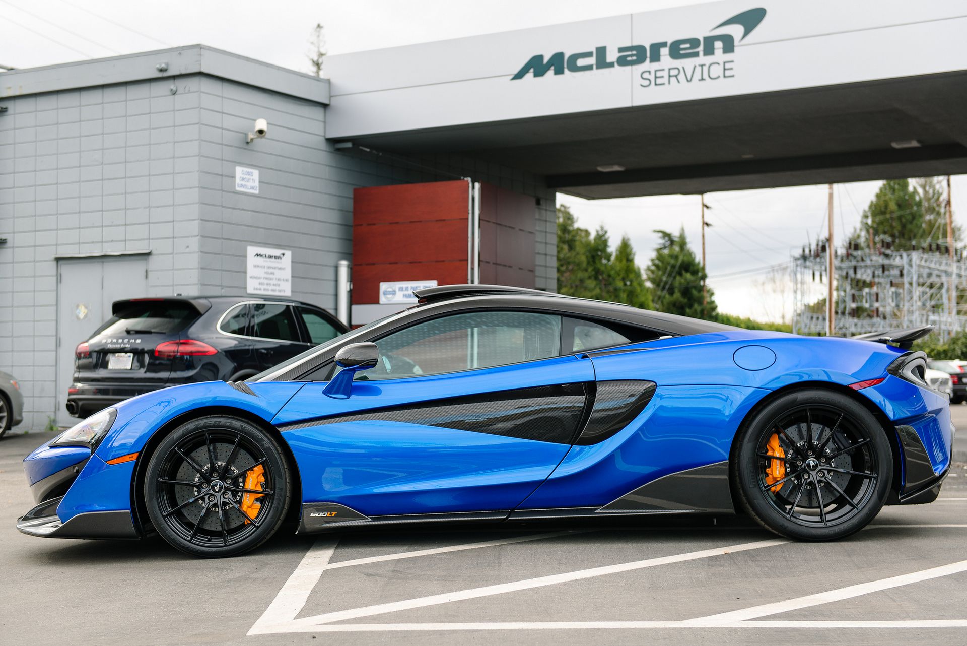 McLaren-600LT-Blue-2 This Vega Blue Example Might Be The Best-Looking McLaren 600LT We’ve Seen
