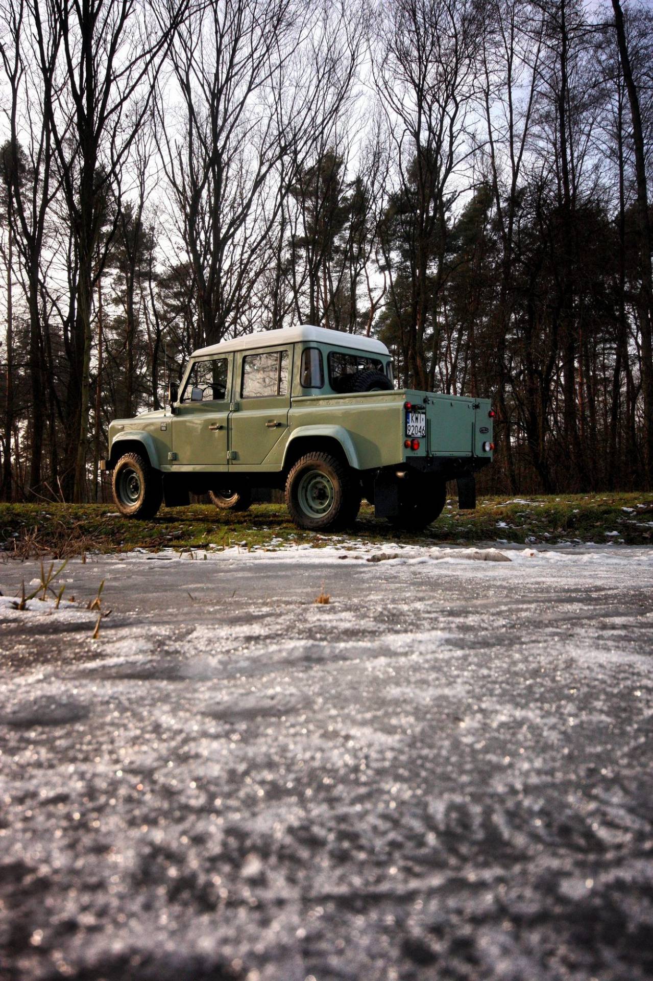 Land Rover Defender Crew Cab Pickup by Land Serwis 33 For €60k, A Polish Company Will Build You A Classic Defender From Scratch