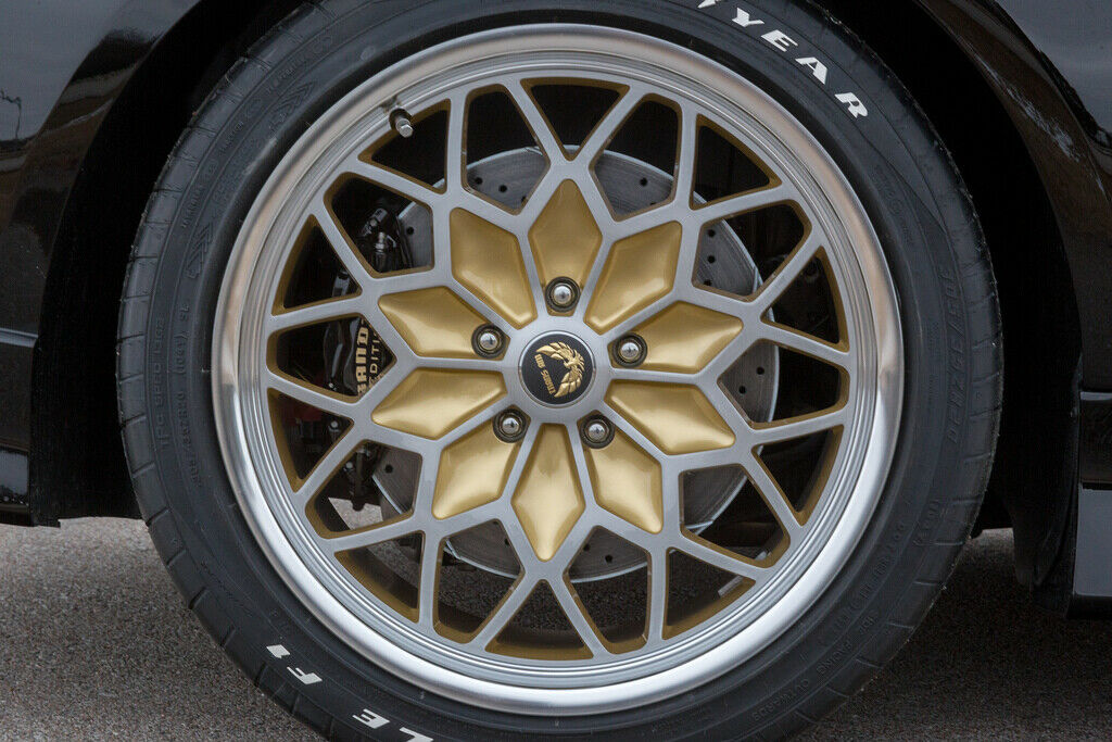 chevy camaro bandit trans am ebay 8 For $200,000, You Can Play Smokey And The Bandit In This 2015 Pontiac Camaro “Trans Am”