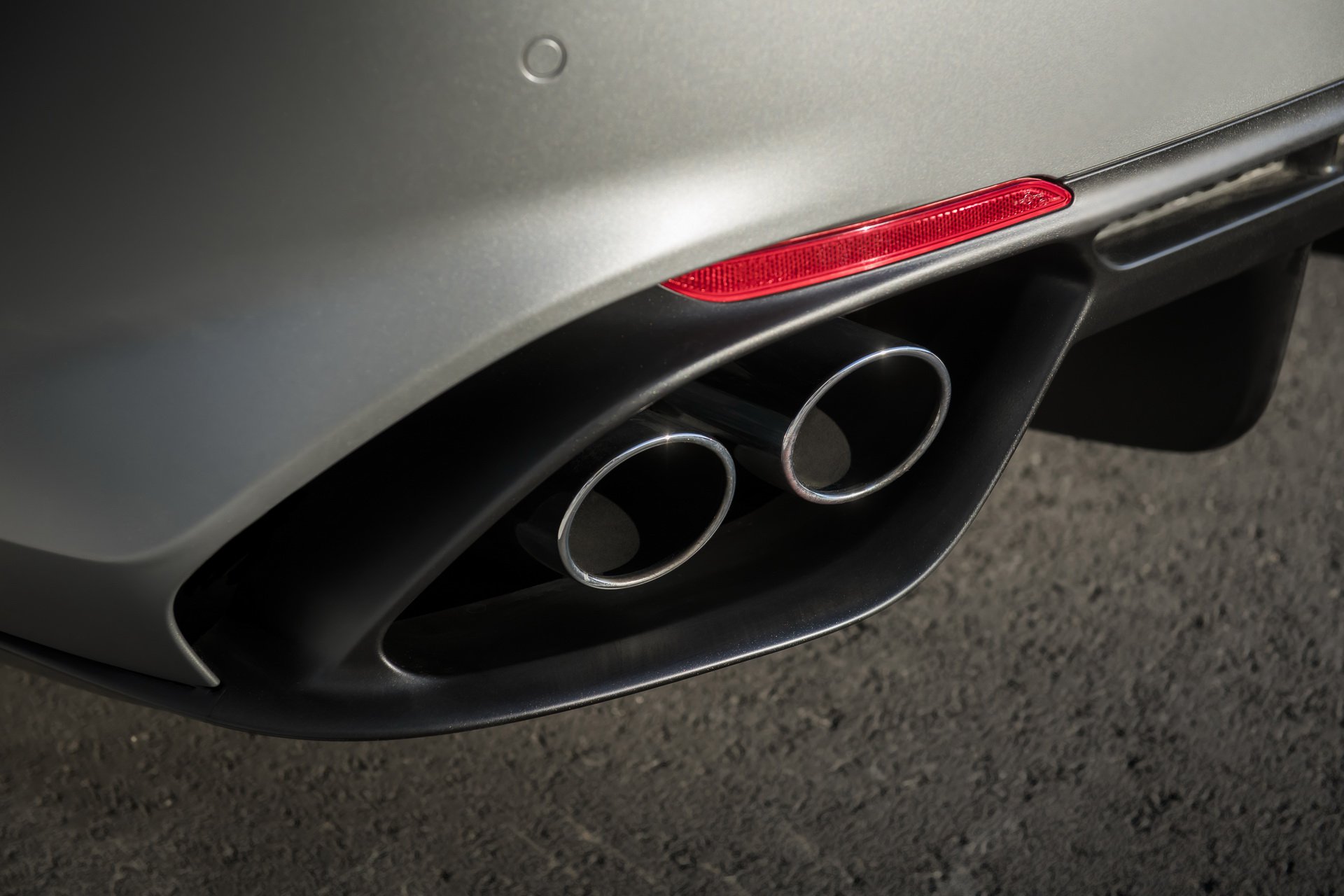 alfa giulia stelvio qv nring livepics ny 56 Giulia And Stelvio QV NRing Edition Are How You Spend Nearly $100k On An Alfa