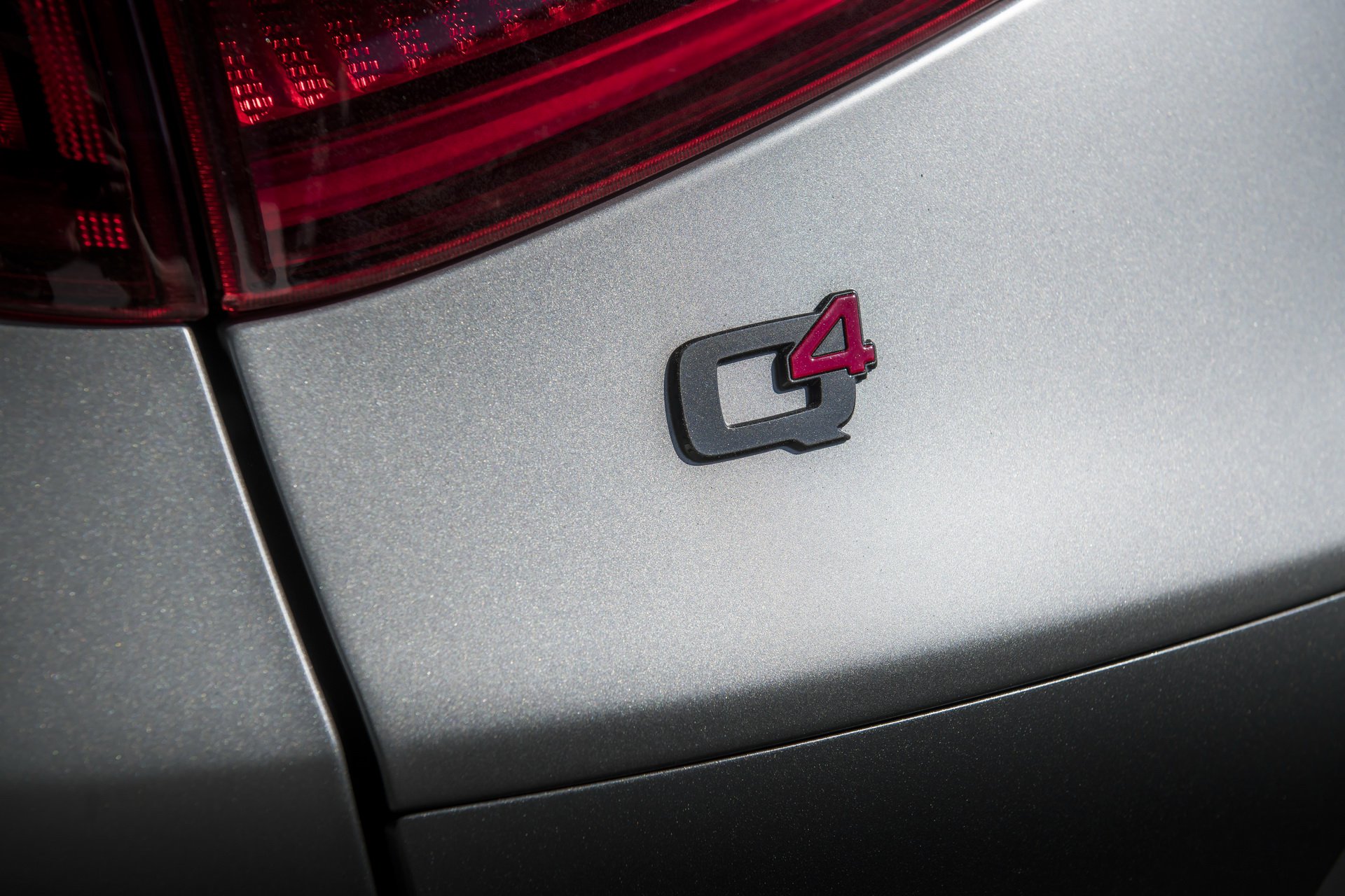 alfa giulia stelvio qv nring livepics ny 9 Giulia And Stelvio QV NRing Edition Are How You Spend Nearly $100k On An Alfa