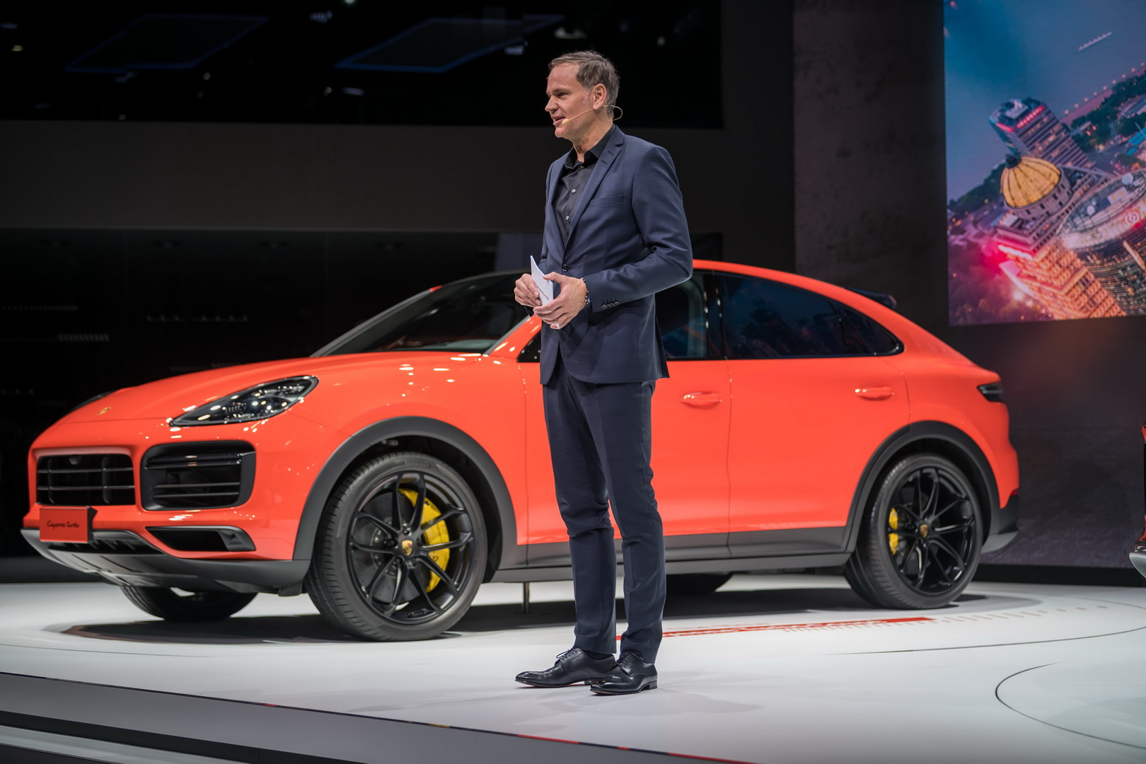 2019 porsche cayenne coupe china 4 New Porsche Cayenne Coupe Makes Its Public Debut