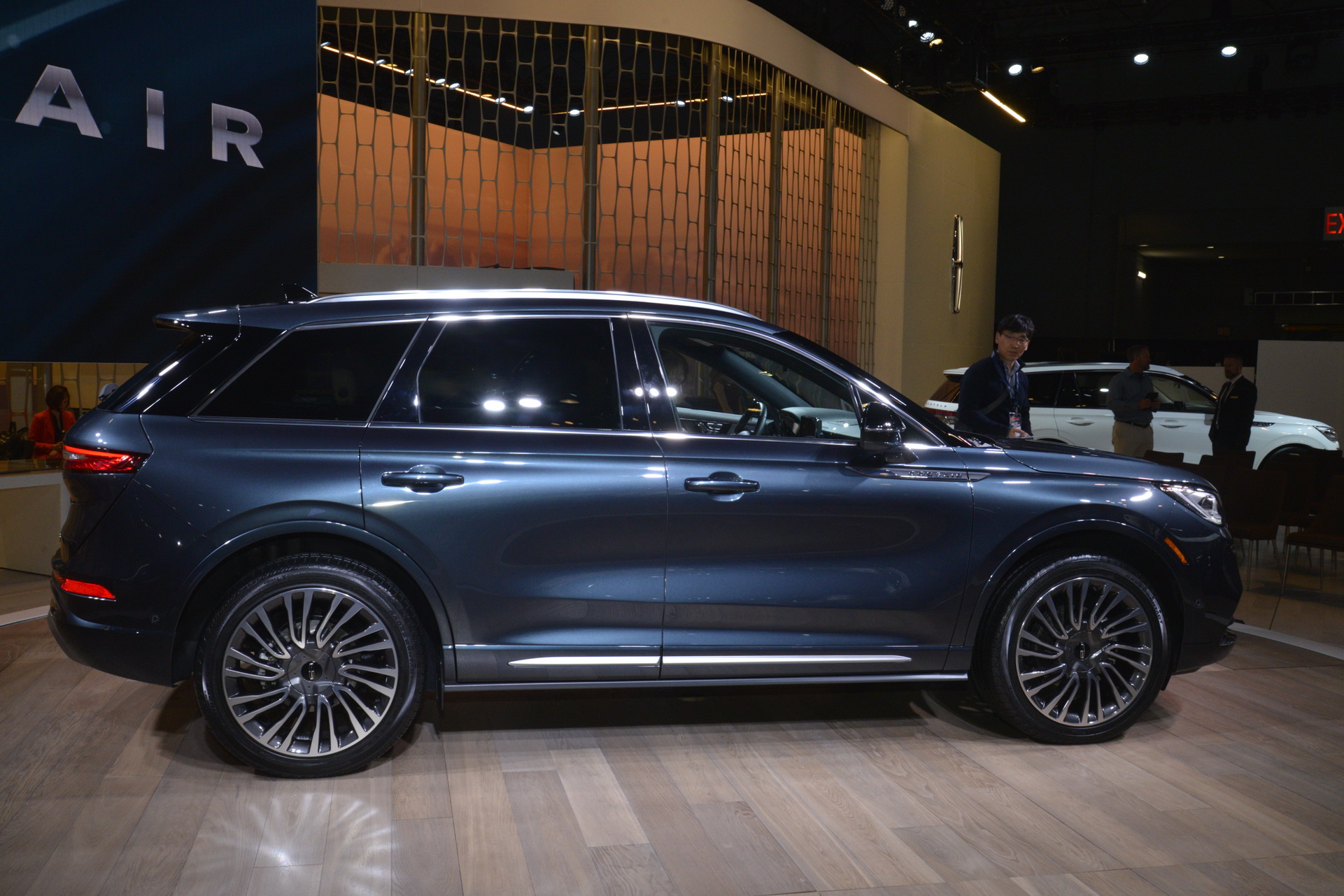 2020 Lincoln COrsair 1 2020 Lincoln Corsair Takes Off With A Cool Name, Elegant Styling And Up To 280HP