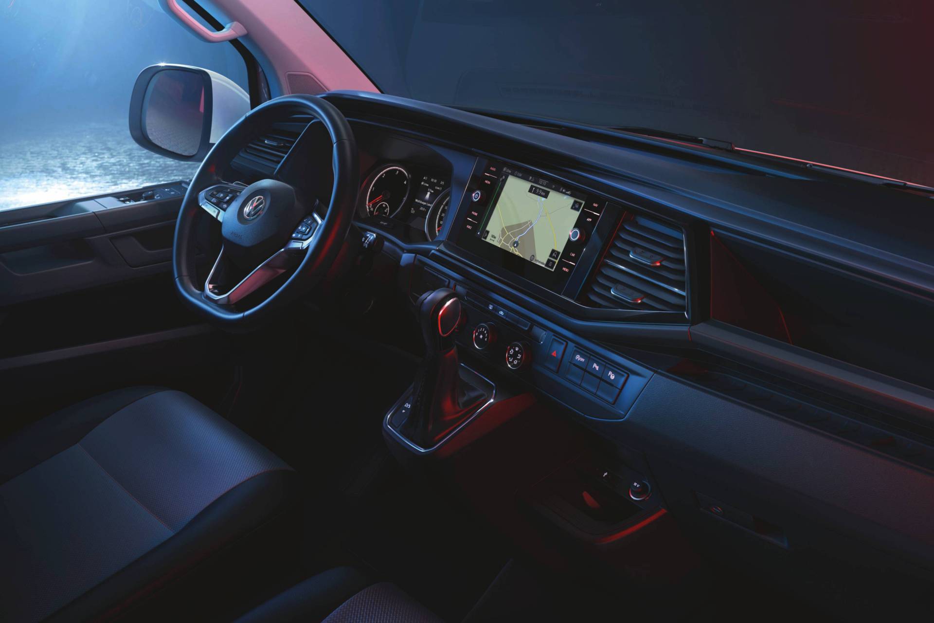 VW Transporter 6 Facelifted 2019 VW Transporter 6.1 Is More Connected And High-Tech Than Ever