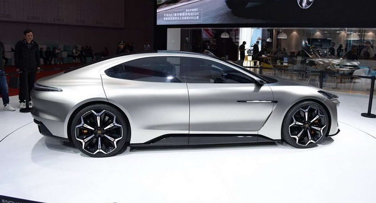 Enovate-ME-S-09 Enovate ME-S Is Another Aspiring Tesla Rival From China With A Porsche Styling Twist