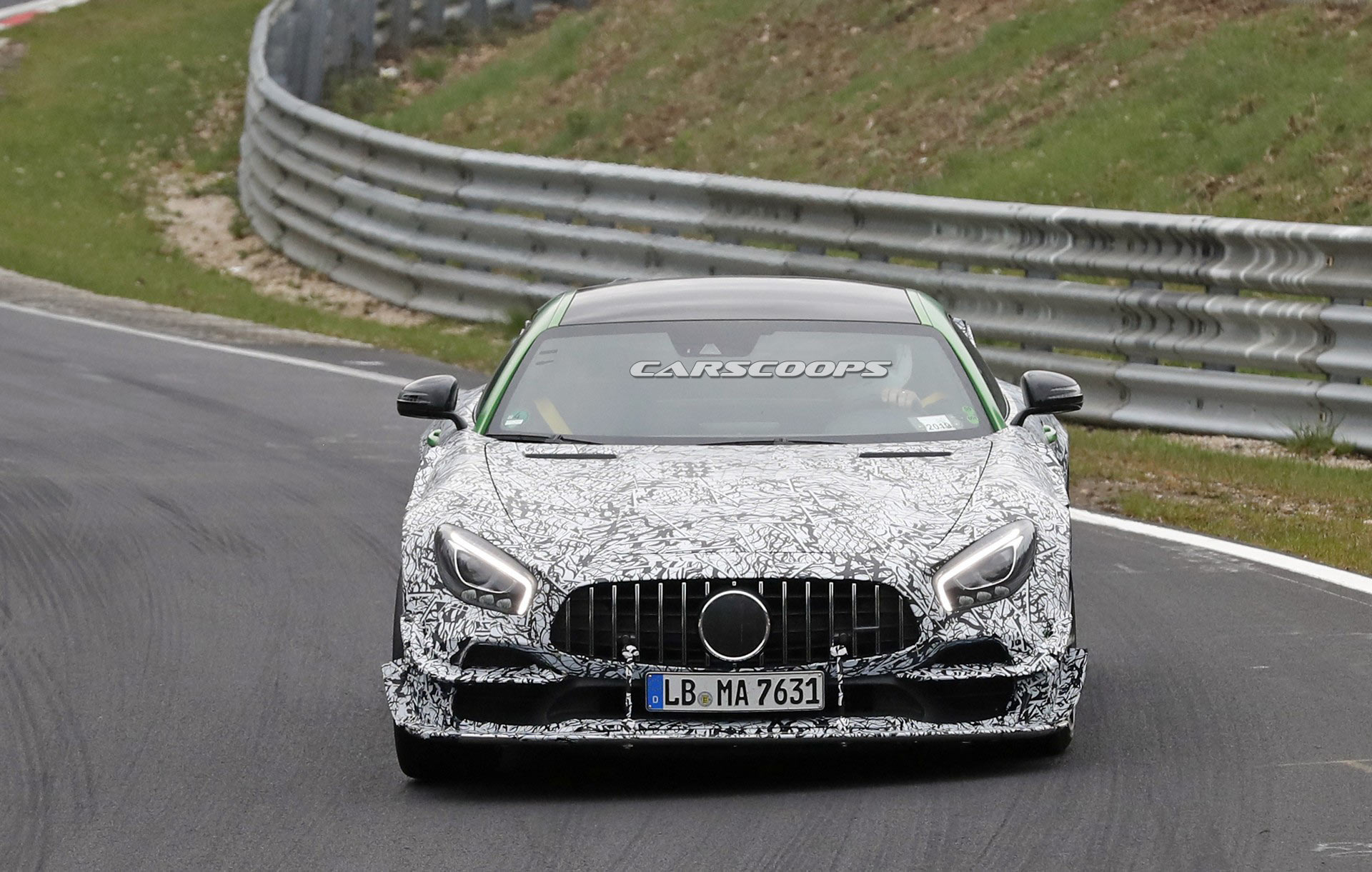 Mercedes-AMG GT Black Series-14 Mercedes-AMG GT Black Series Spied, Looks Like A GT R Pro On Steroids