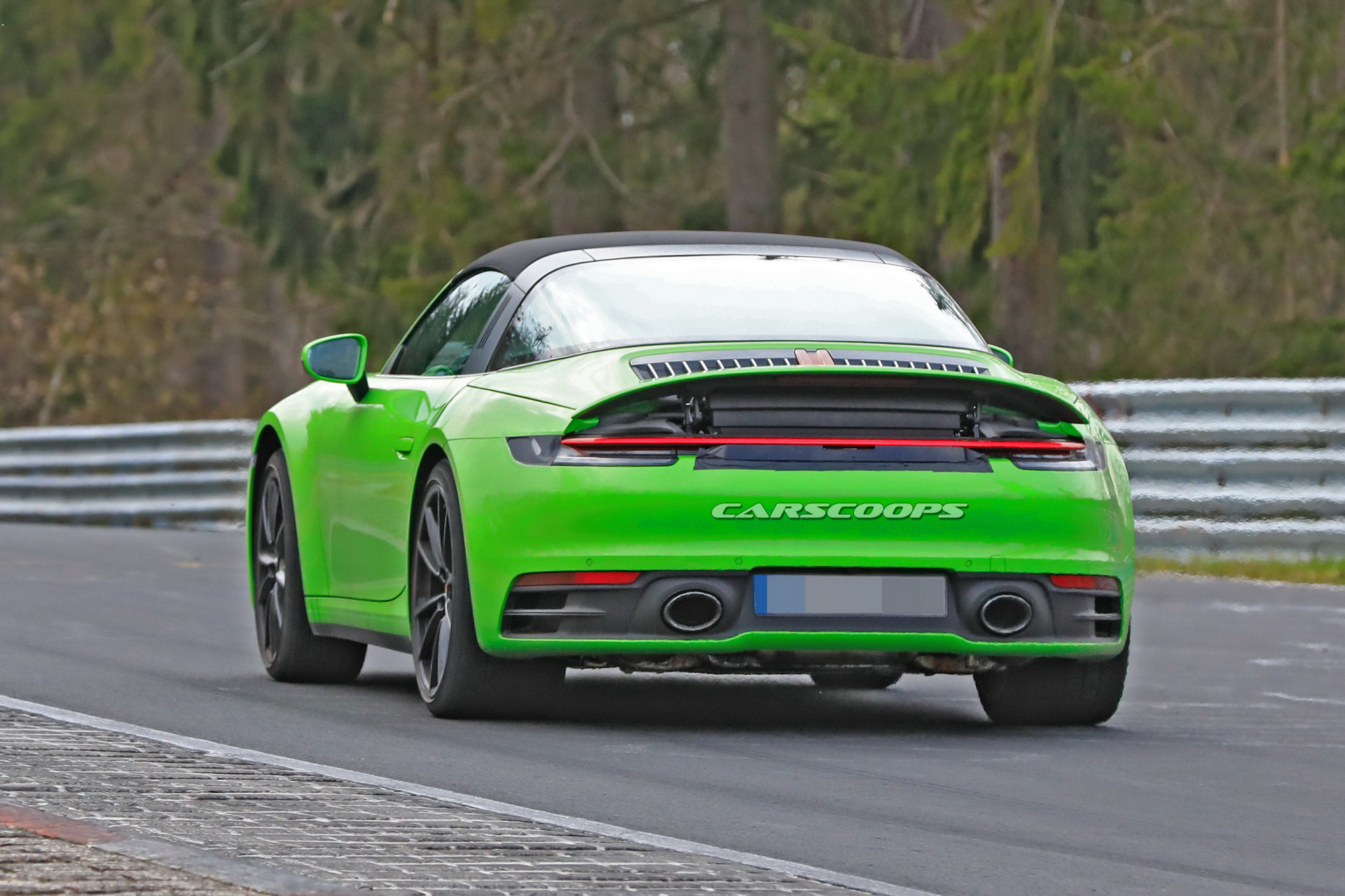 2020 porsche 911 targa spy shots 18 2020 Porsche 911 Targa With Removable Top Photographed Undisguised In Red Too