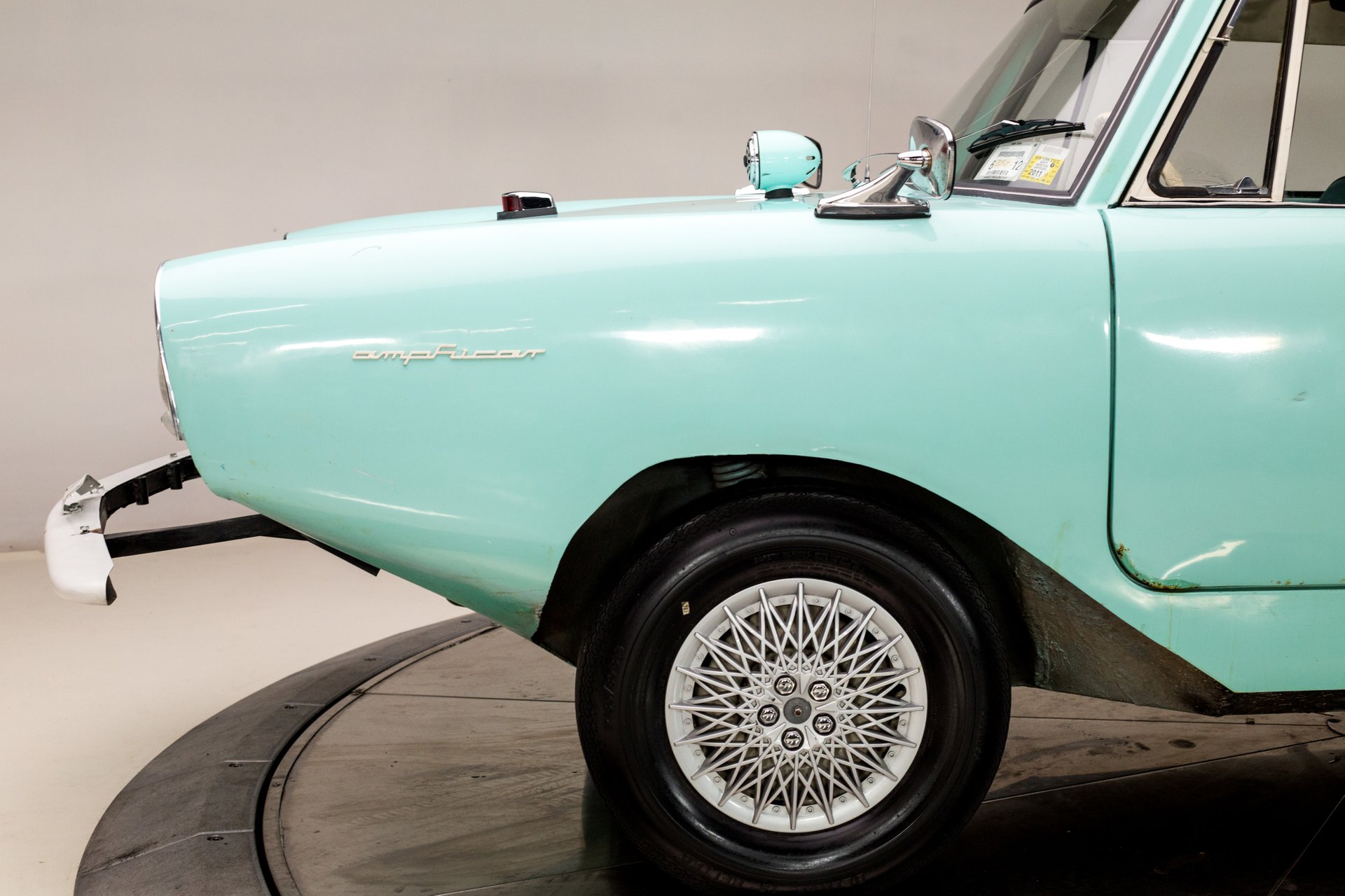 Amphicar-Model-770 11 This Eye-Catching Amphicar Will Leave You With Many Questions