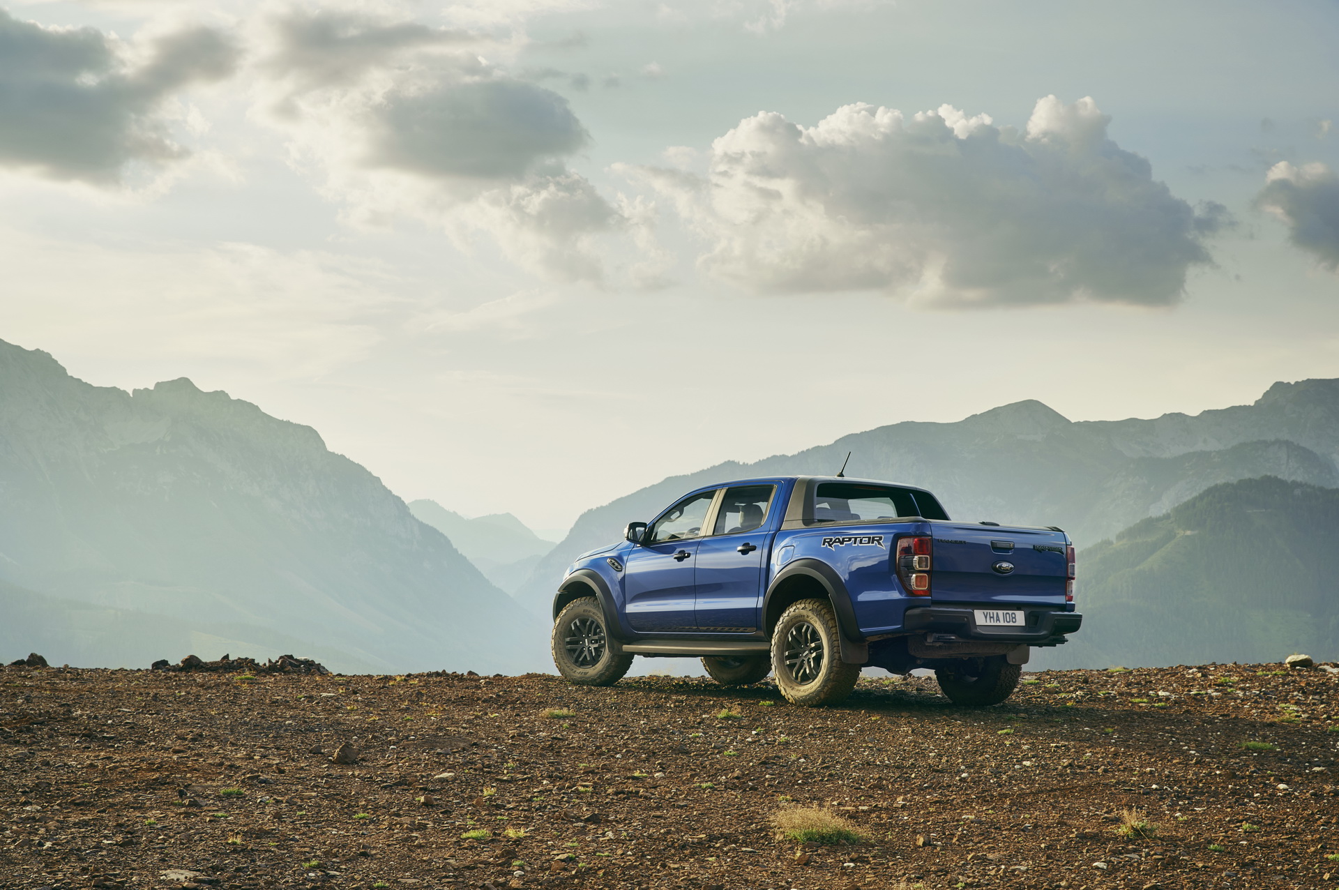 Ford-Ranger-Raptor-12 Ford’s Getting Ready To Invade Europe With New Ranger Raptor