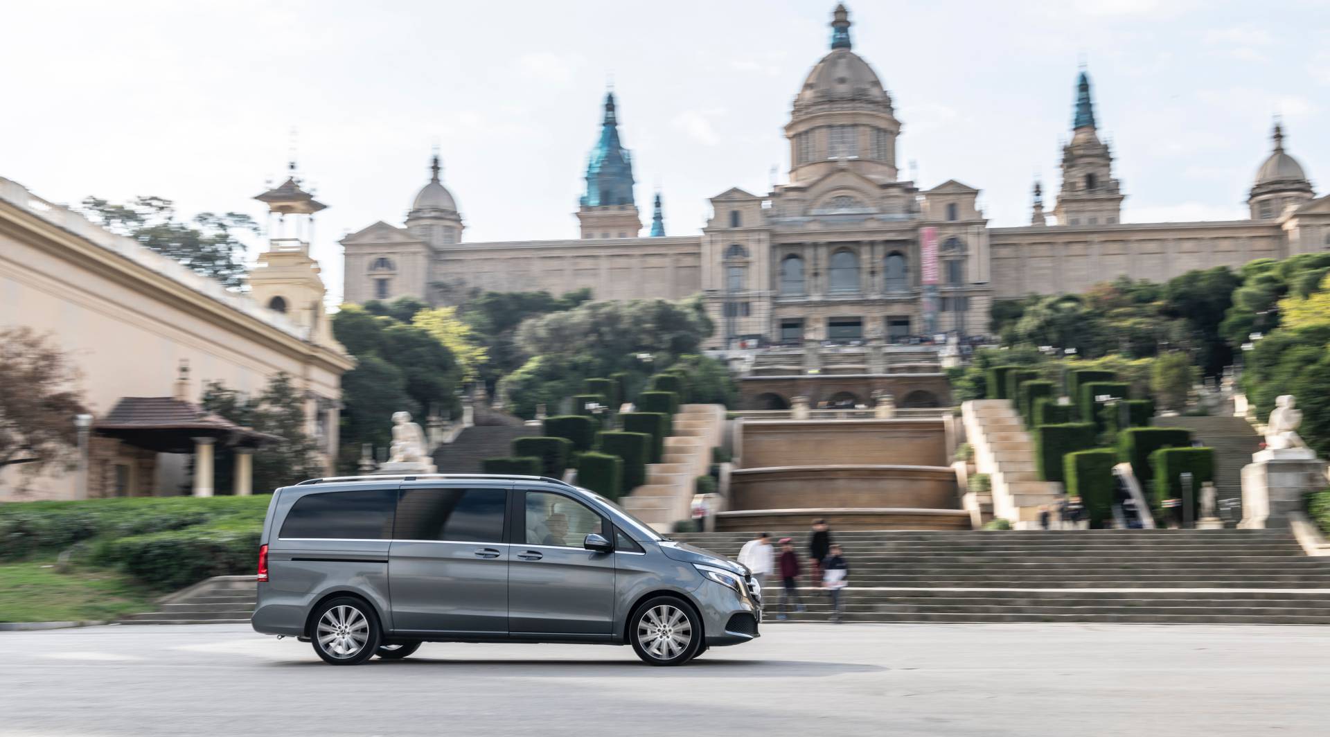 2019 Mercedes-Benz V-Class facelift 31 2019 V-Class: The Mercedes Of Minivans Reveals Updates In Mega Gallery
