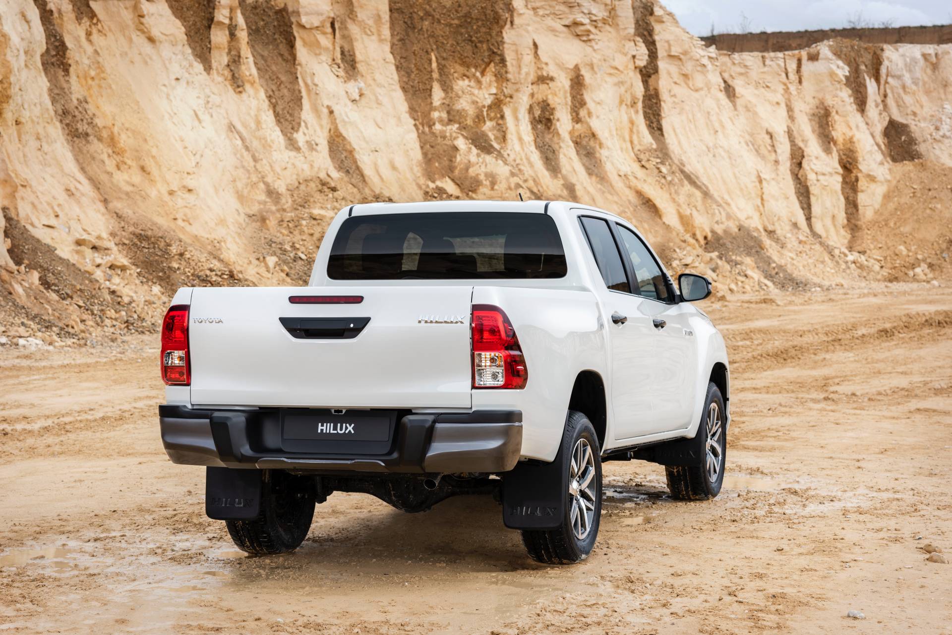 2019 Toyota Hilux Special Edition 31 Toyota Wants To Make The Hilux A “Lifestyle Choice” With 2019 Special Edition