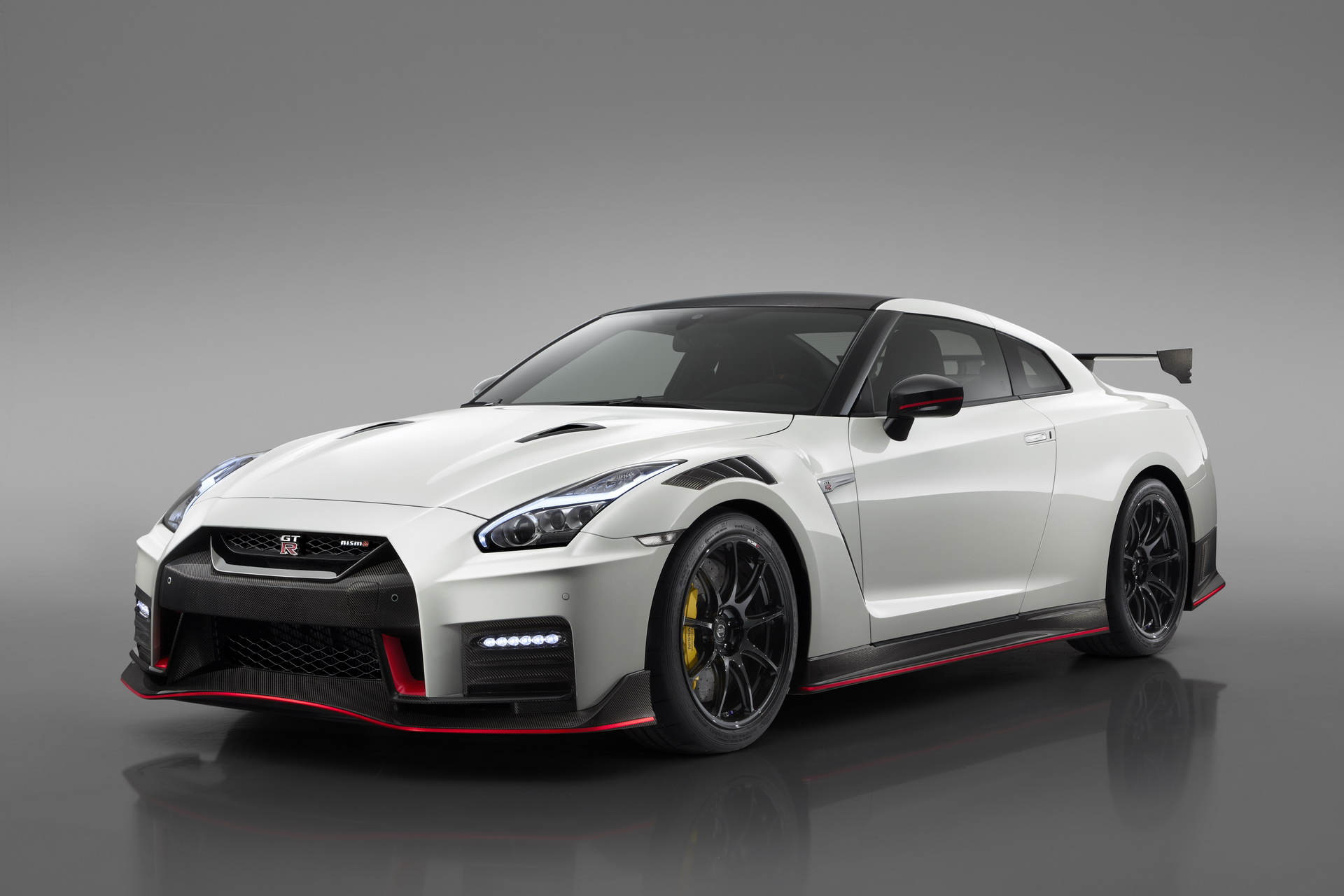 2020 Nissan GT-R 19 2020 Nissan GT-R Nismo Is Lighter, Grippier And (Hopefully) More Exciting To Drive