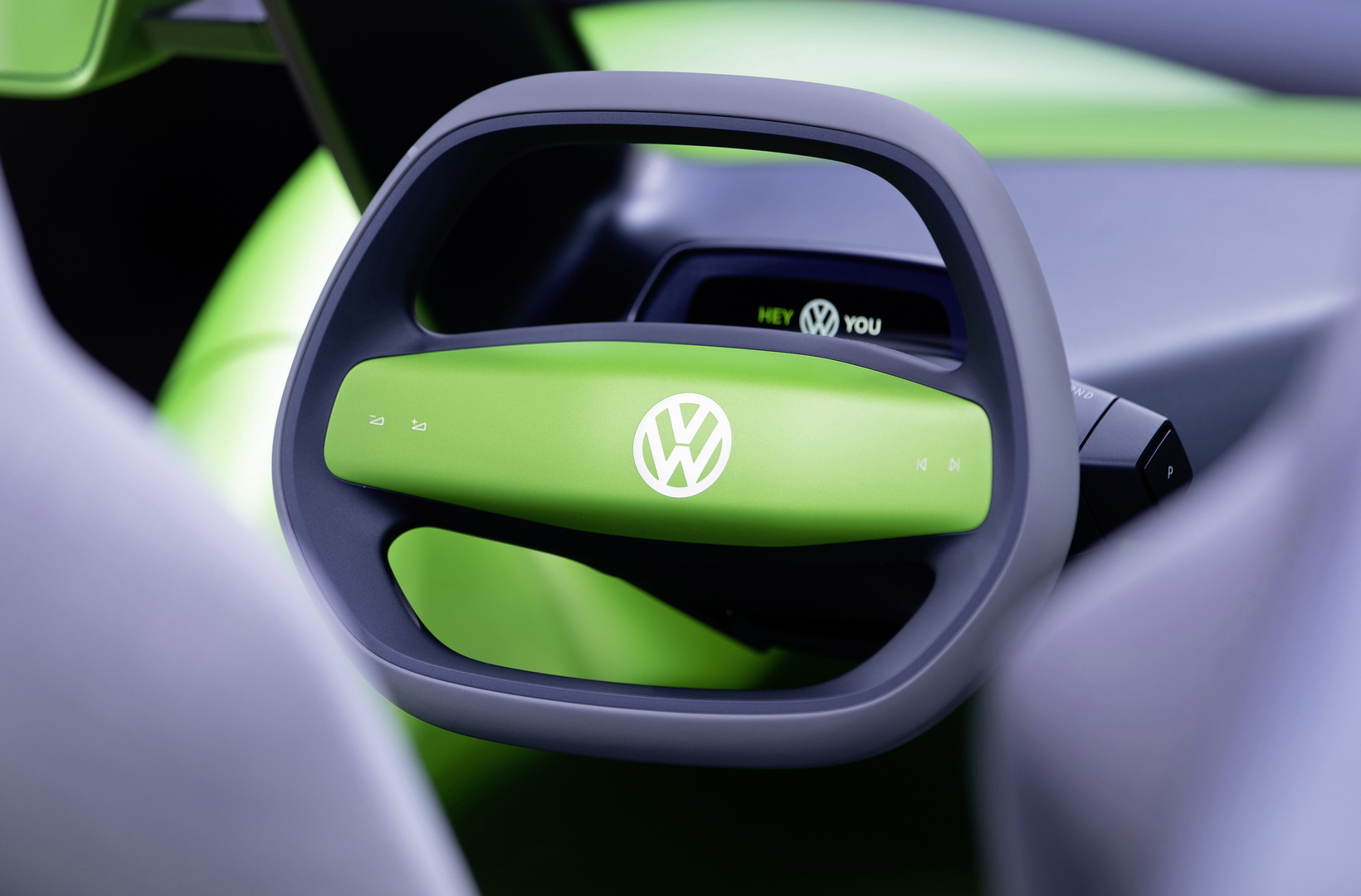 2019 vw id buggy concept 4 VW’s Dune Buggy Concept Keeps Nostalgia Alive In The Dawn Of Electric Power