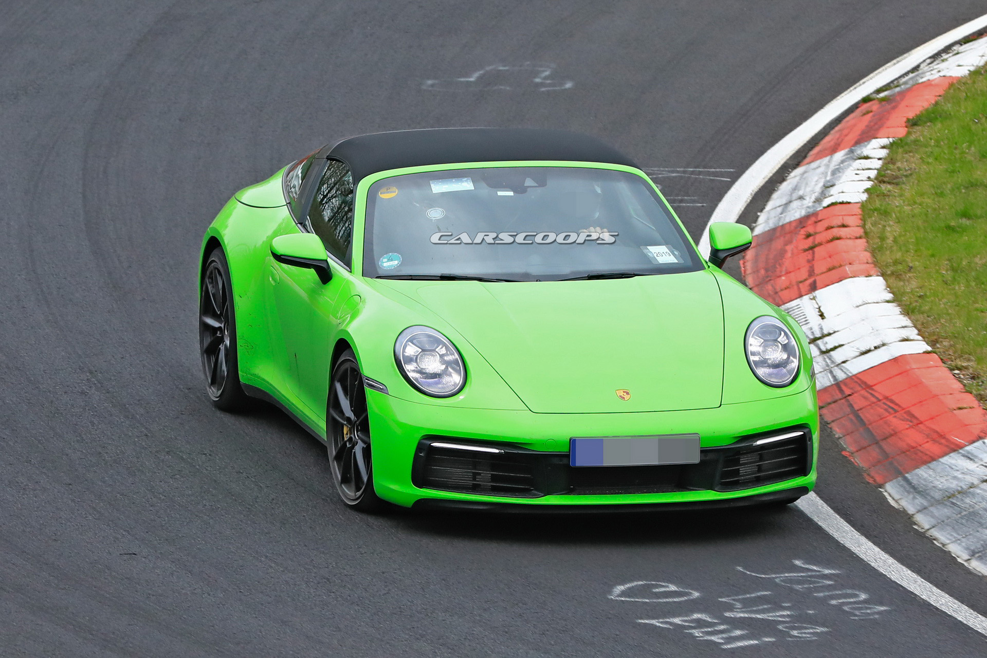 2020 porsche 911 targa spy shots 23 2020 Porsche 911 Targa With Removable Top Photographed Undisguised In Red Too