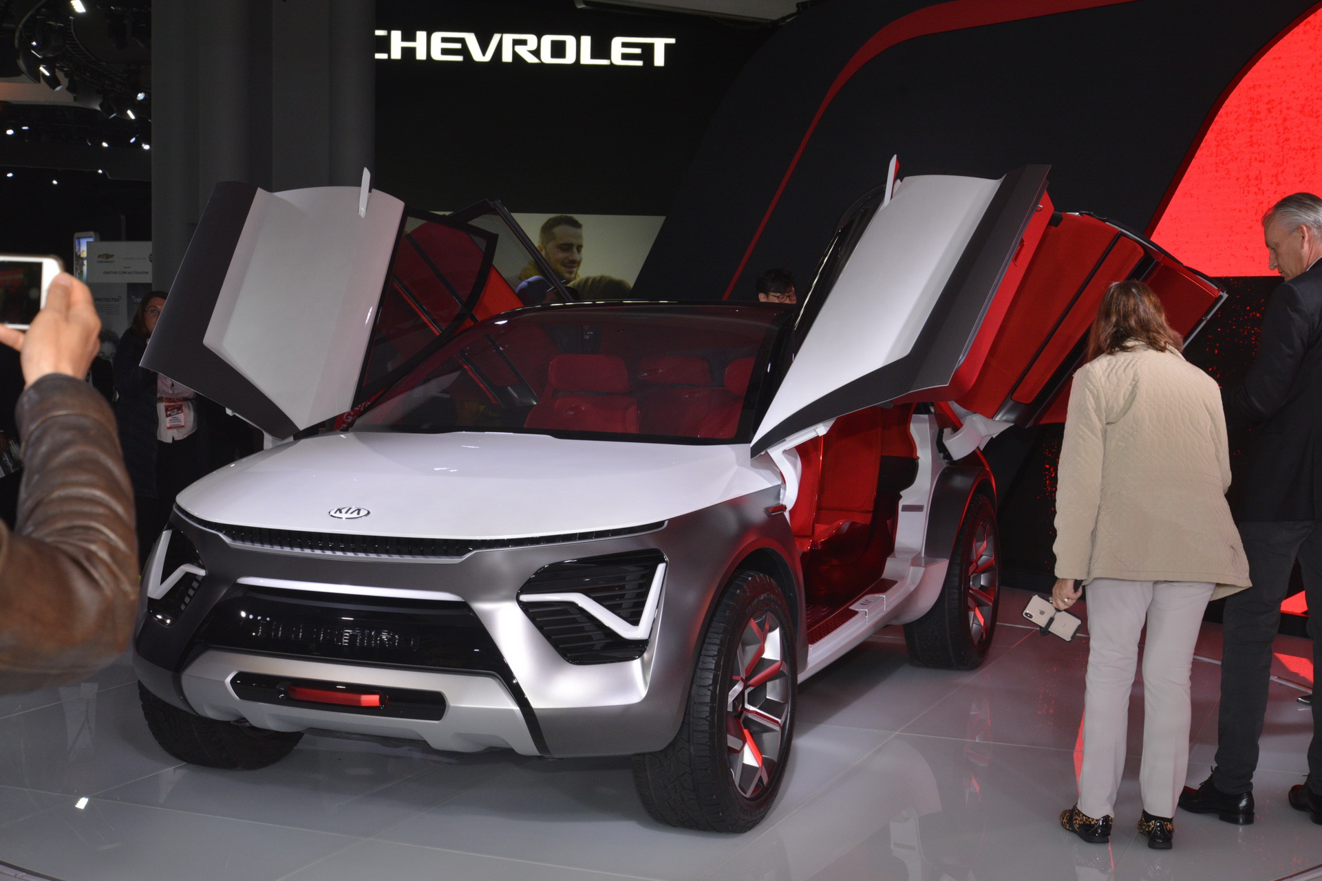 2020 Kia Habaniro 1 Kia HabaNiro Concept Points To Autonomous, Electric Crossover