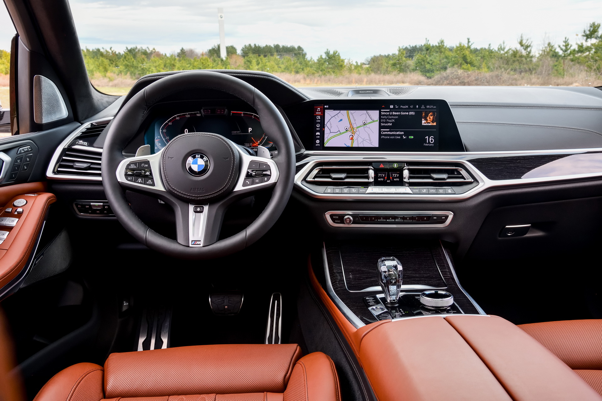 2019-BMW-X7-26 BMW Releases Detailed, 96-Image Gallery Of The New X7