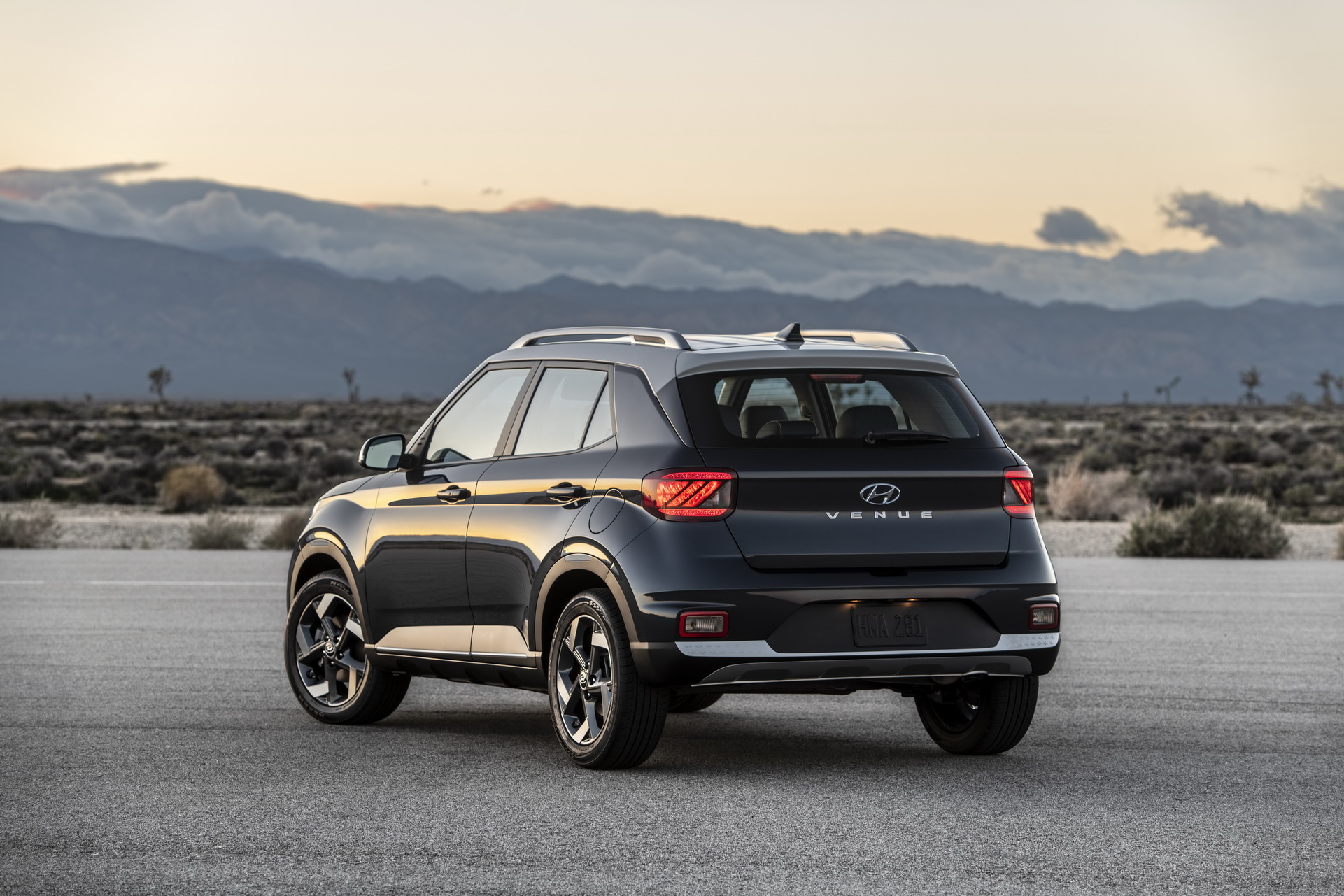 Hyundai-Venue016 2020 Hyundai Venue Aims To Prove Small Crossovers Don’t Have To Be Boring