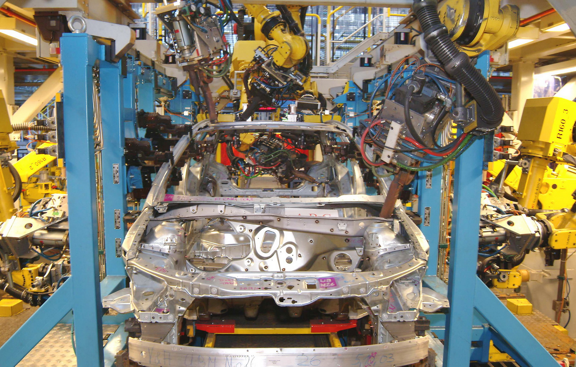 bmw psa shutting down uk plants 4 BMW, PSA Both Shutting Down UK Plants Despite Brexit Delay