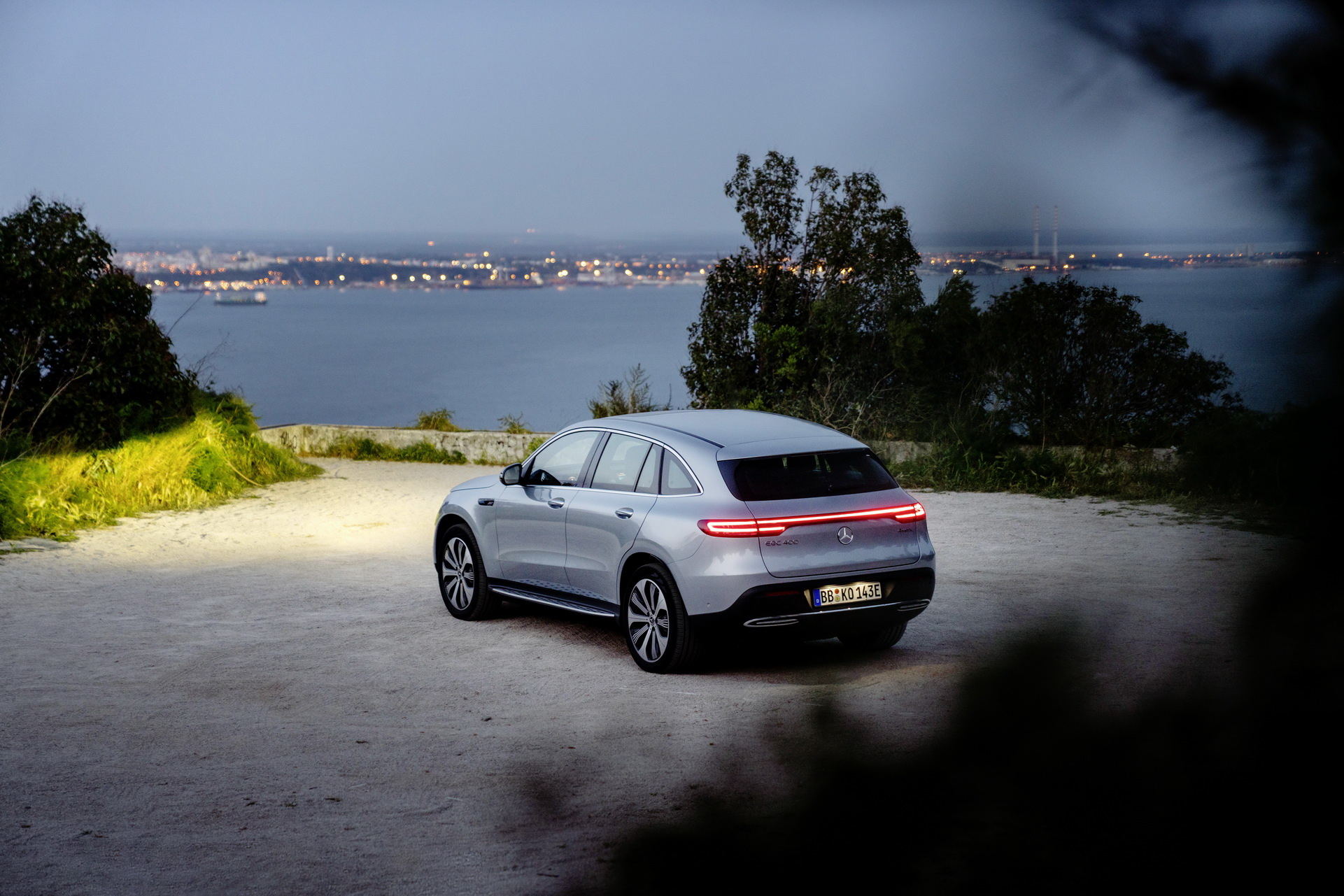 Mercedes EQC 1886 Edition 20 2020 Mercedes EQC Edition 1886 Adds Some Touches, Arrives In The U.S. Next Year