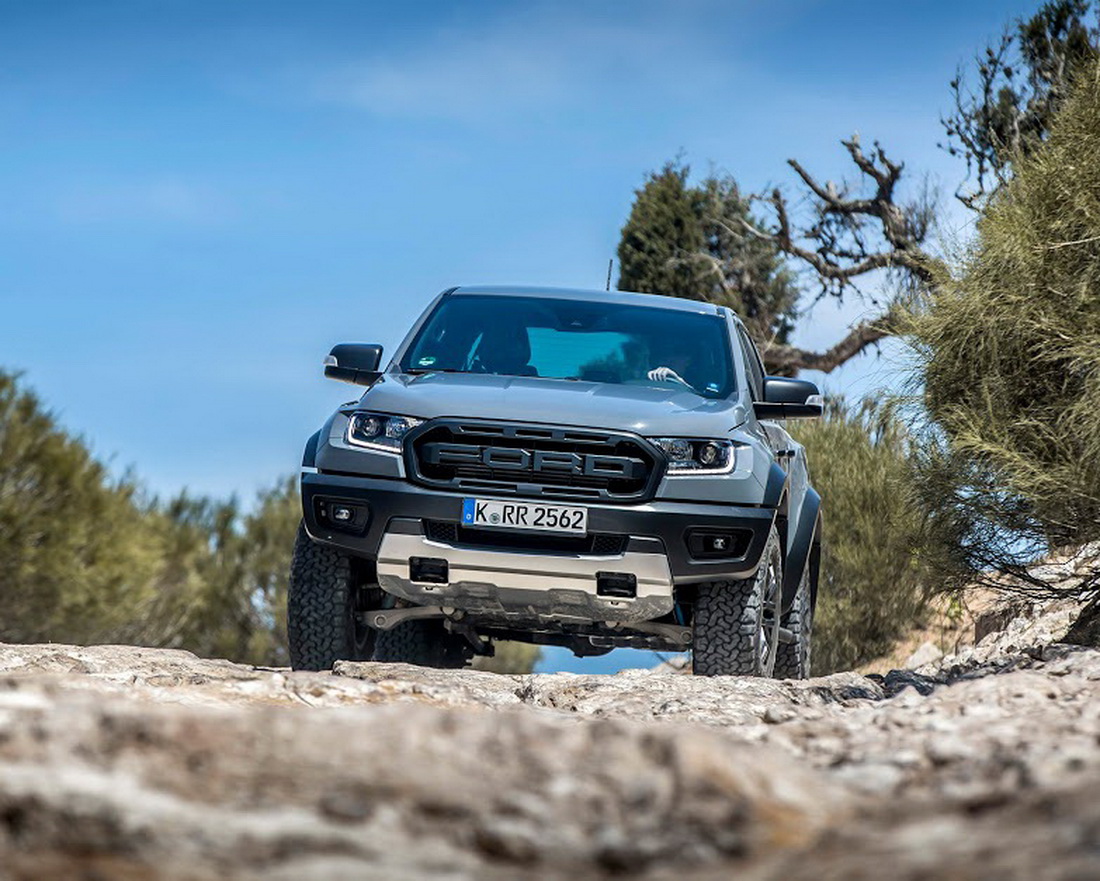 Ford-Ranger-Raptor-06 Ford’s Getting Ready To Invade Europe With New Ranger Raptor