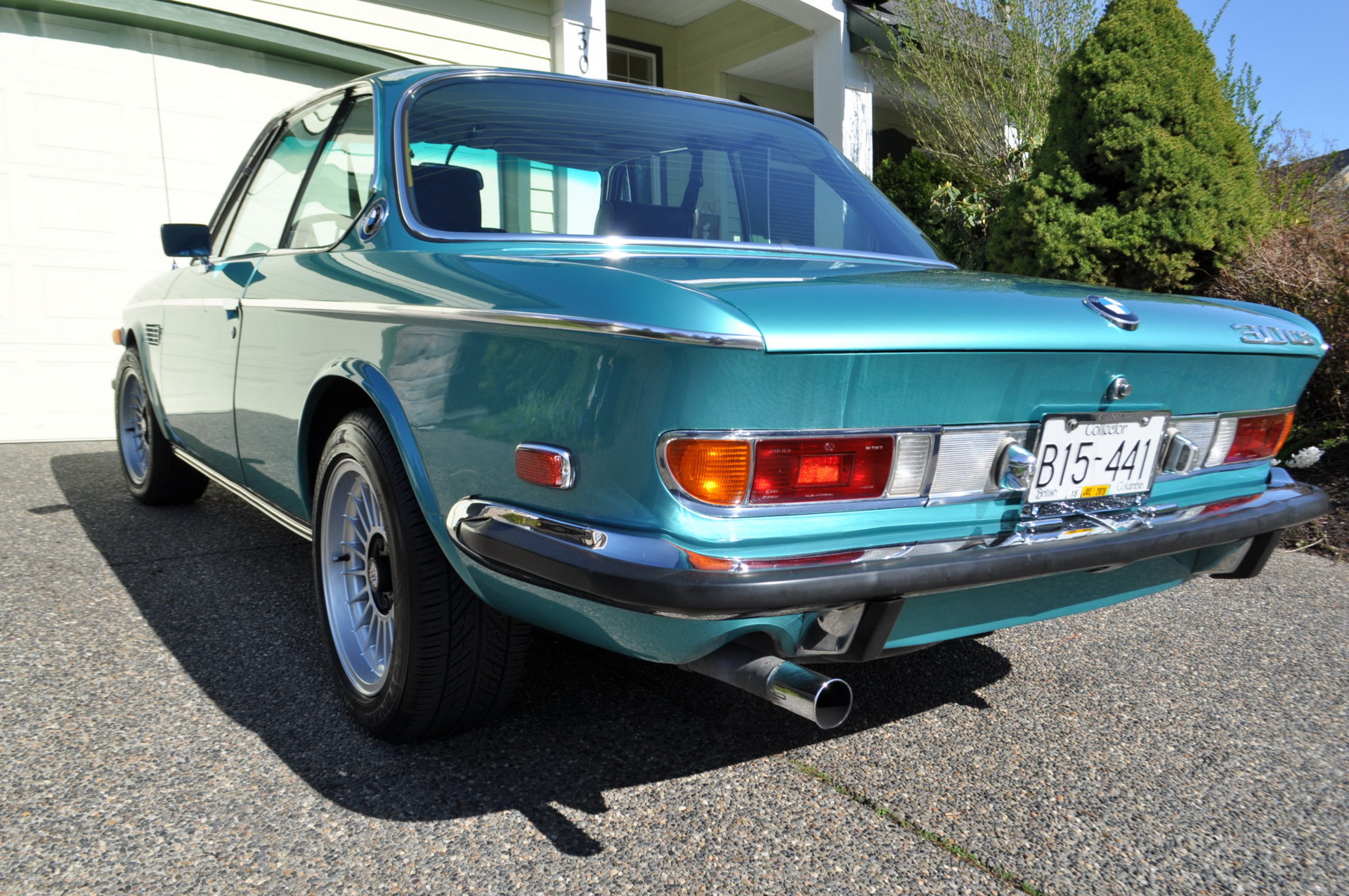 bmw 30cs turkis bat 9 Award-Winning 1973 BMW 3.0CS Is Pure Eye Candy, But Watch Out For Your Wallet