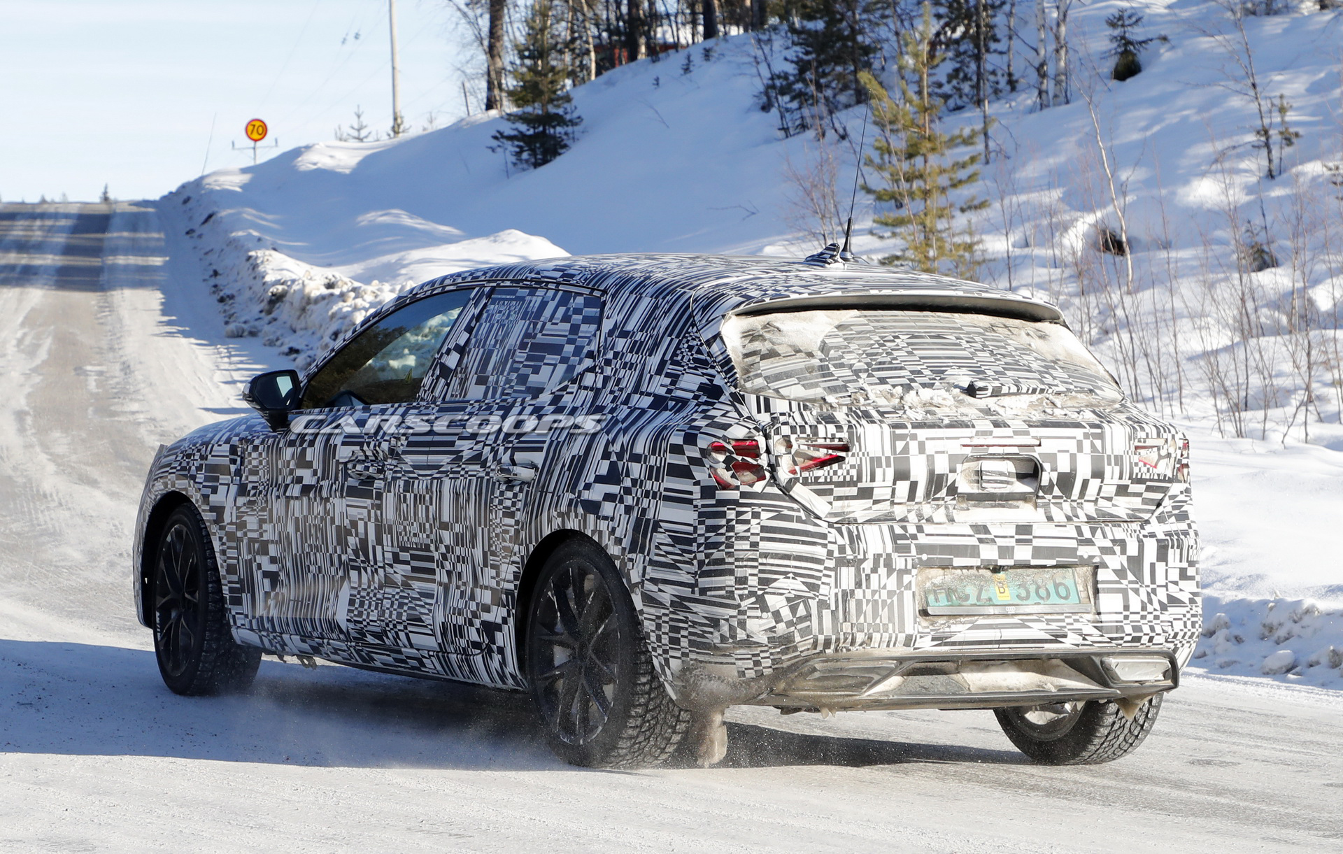 2020-Seat-Leon-Scoop-17 2020 Seat Leon: Everything We Know So Far On VW Golf’s Sportier Cousin