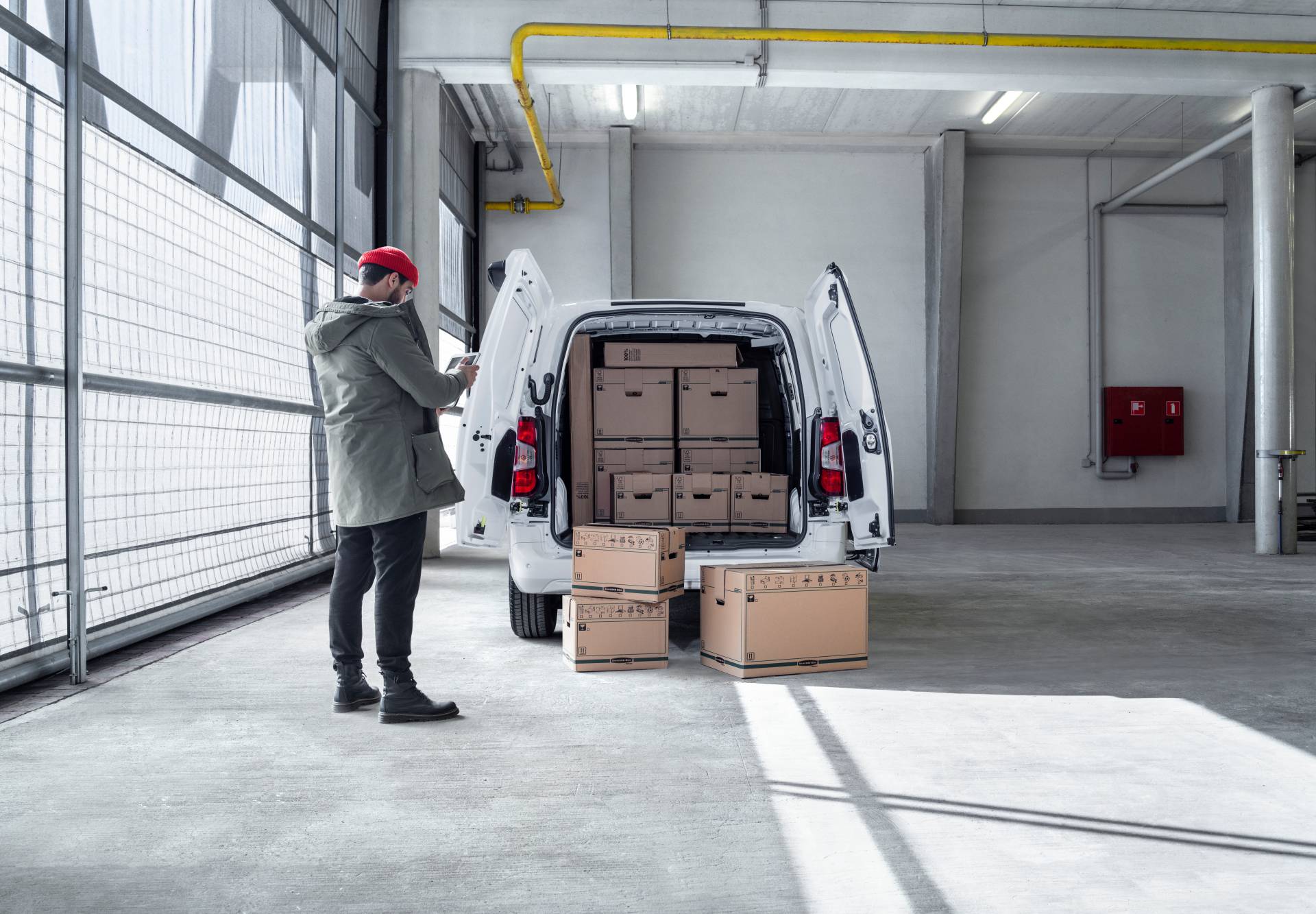 2020 Toyota Proace City 42 2020 Toyota Proace City Is A Rebadged, PSA-Built Compact Van