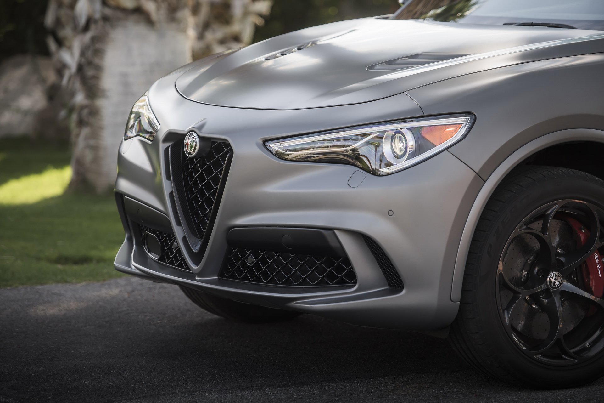 alfa giulia stelvio qv nring livepics ny 17 Giulia And Stelvio QV NRing Edition Are How You Spend Nearly $100k On An Alfa
