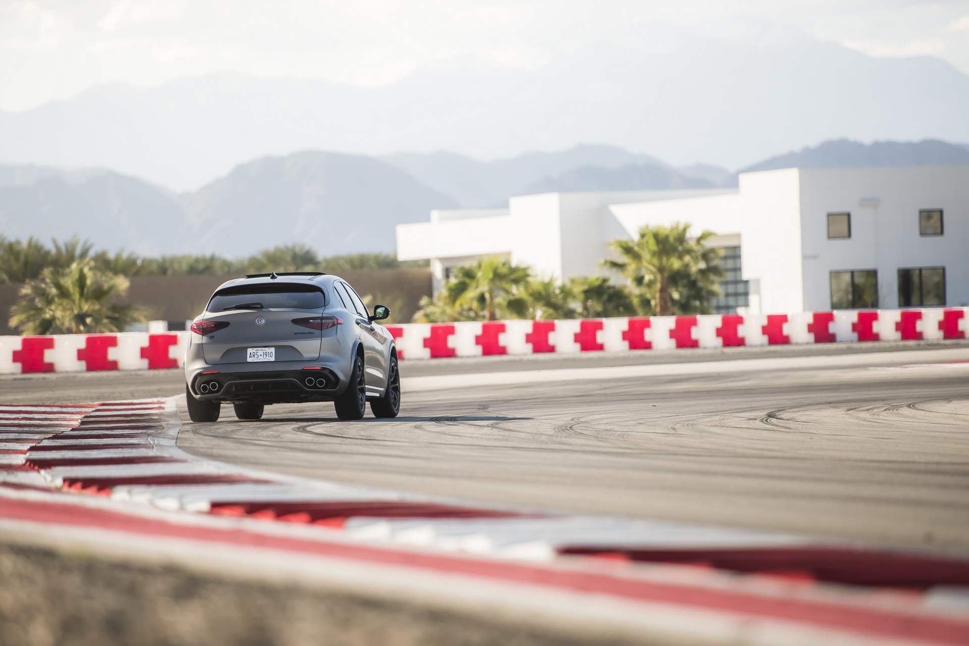 Alfa-Romeo-Giulia-Stelvio-NRing-NY-26 North America’s Getting 110 Alfa Romeo Giulia & Stelvio Quadrifoglio NRing Editions