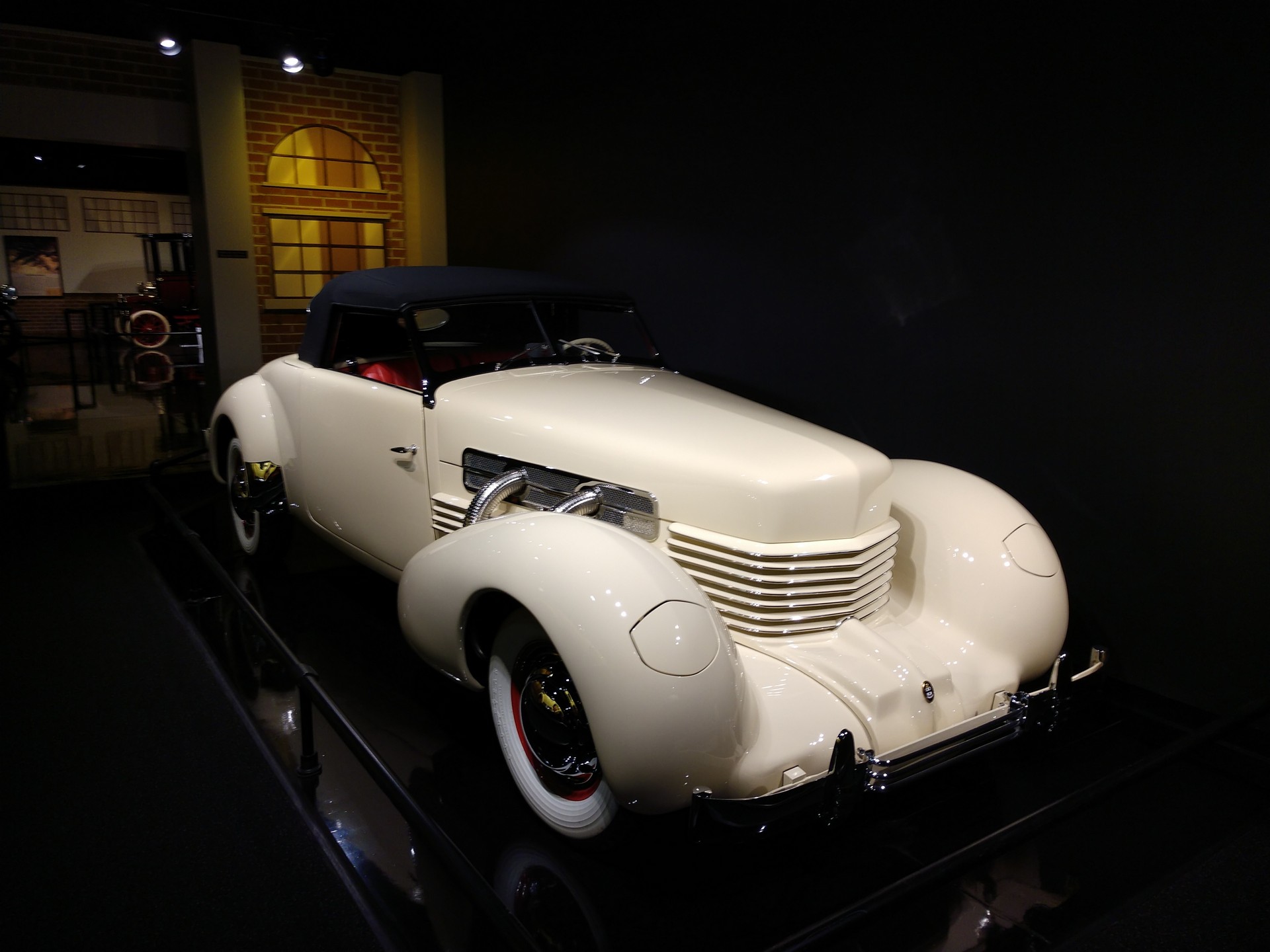Gateway Auto Museum-2